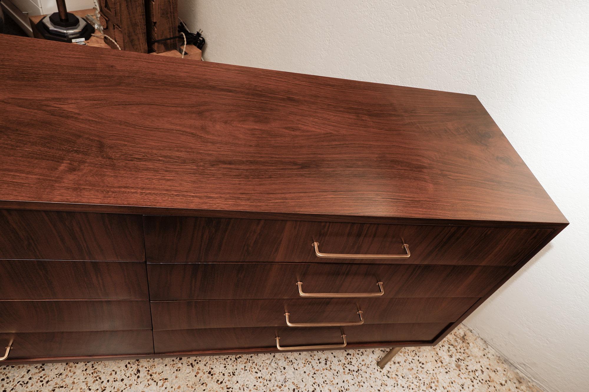 Mid-Century Modern 1960s Italian Walnut and Brass Dresser For Sale