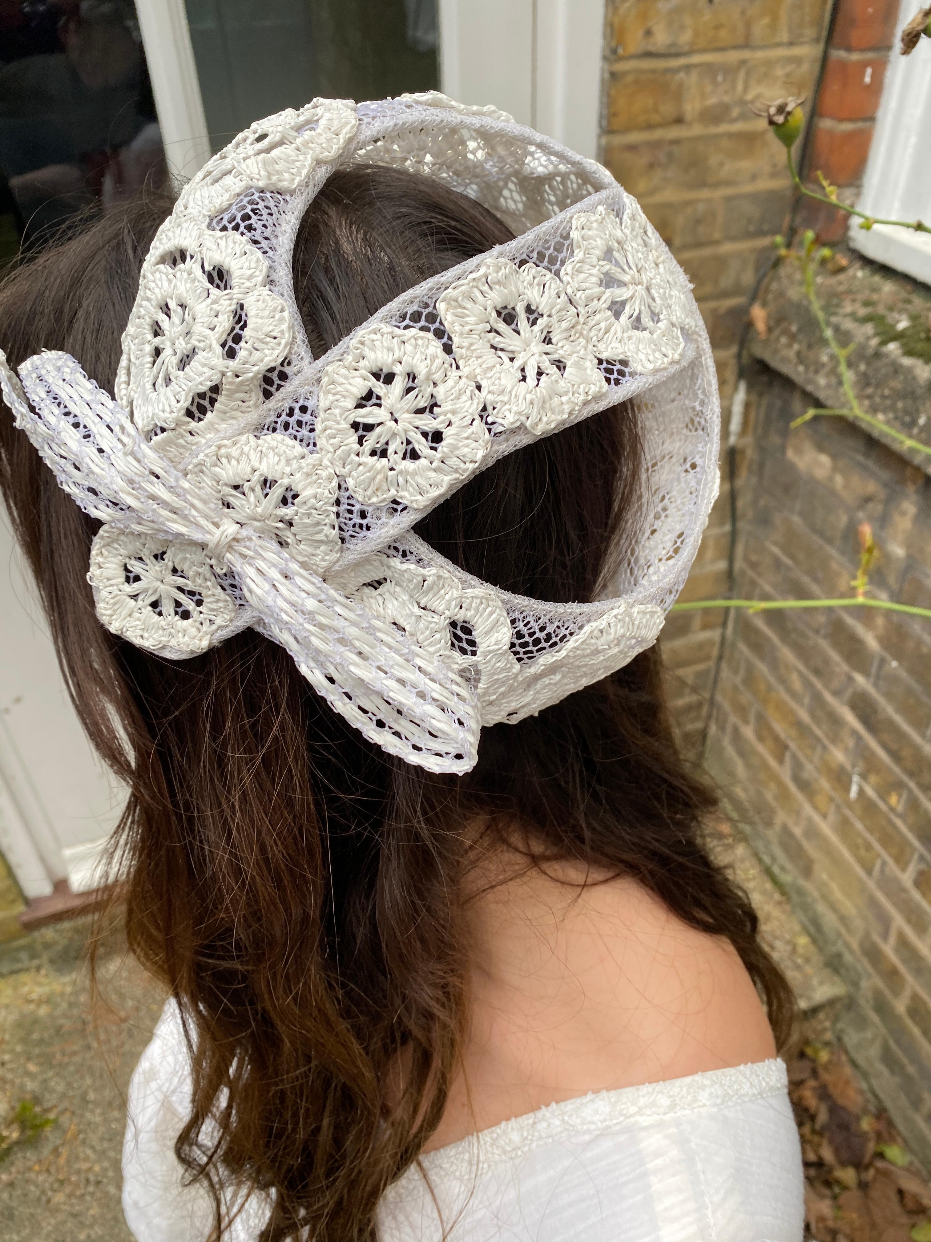 Women's 1960s Italian White Raffia Bridal Cap With Floral Design For Sale