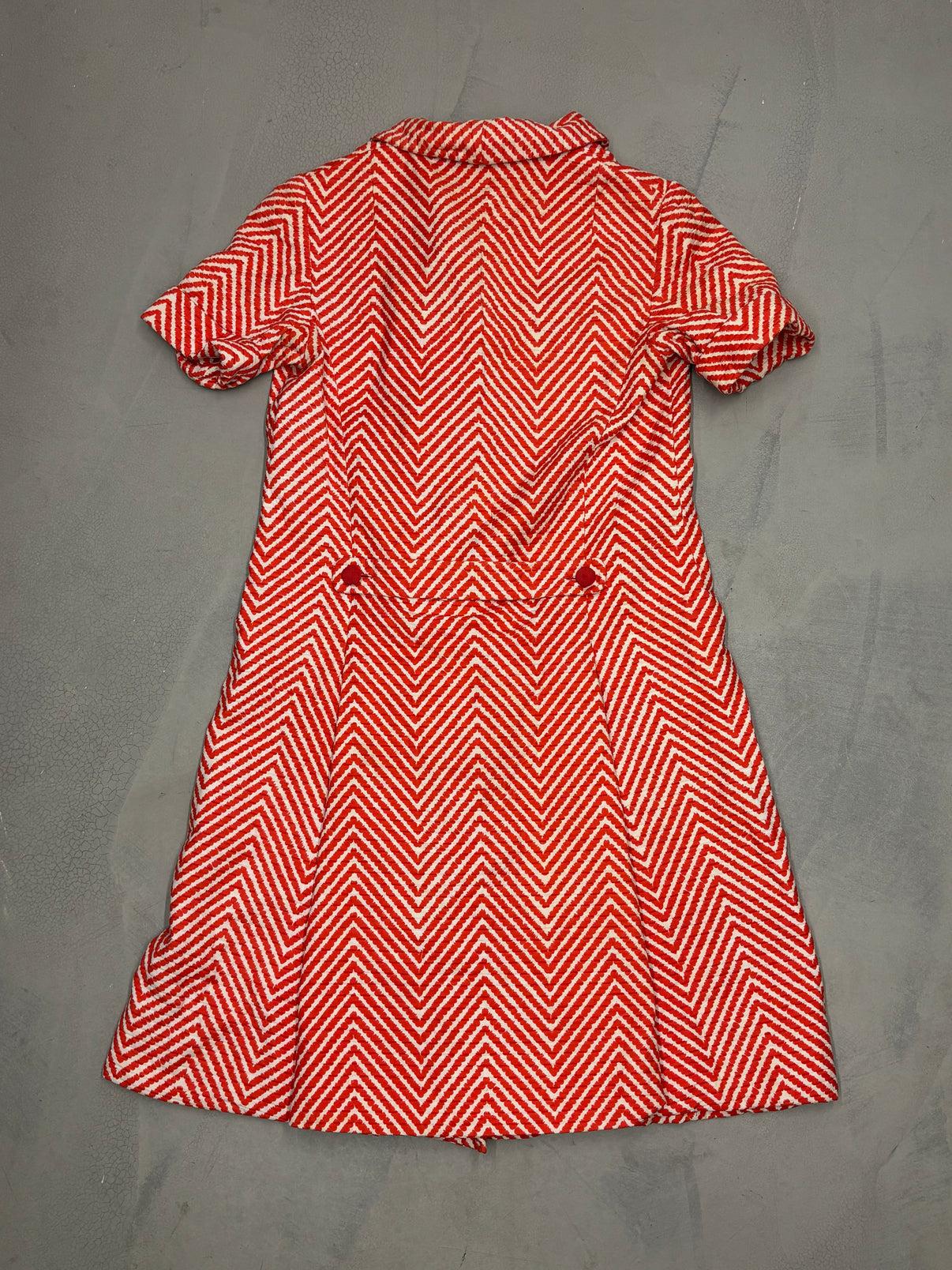 Italienisches Kleid mit Zickzackdruck aus den 1960er Jahren Damen im Angebot