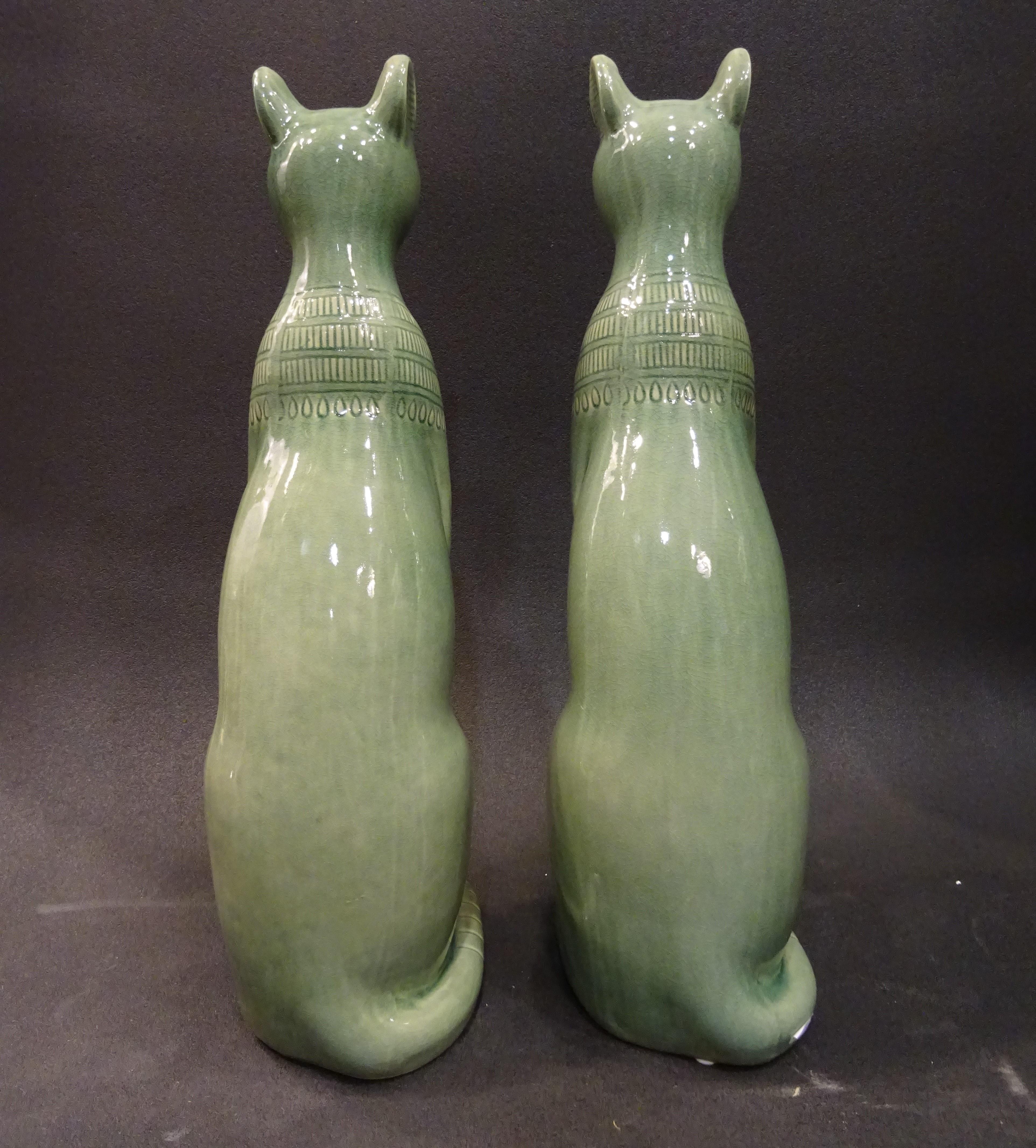 1960s Italy Couple of Cats Sculptures in Celadon Color Ceramic 2