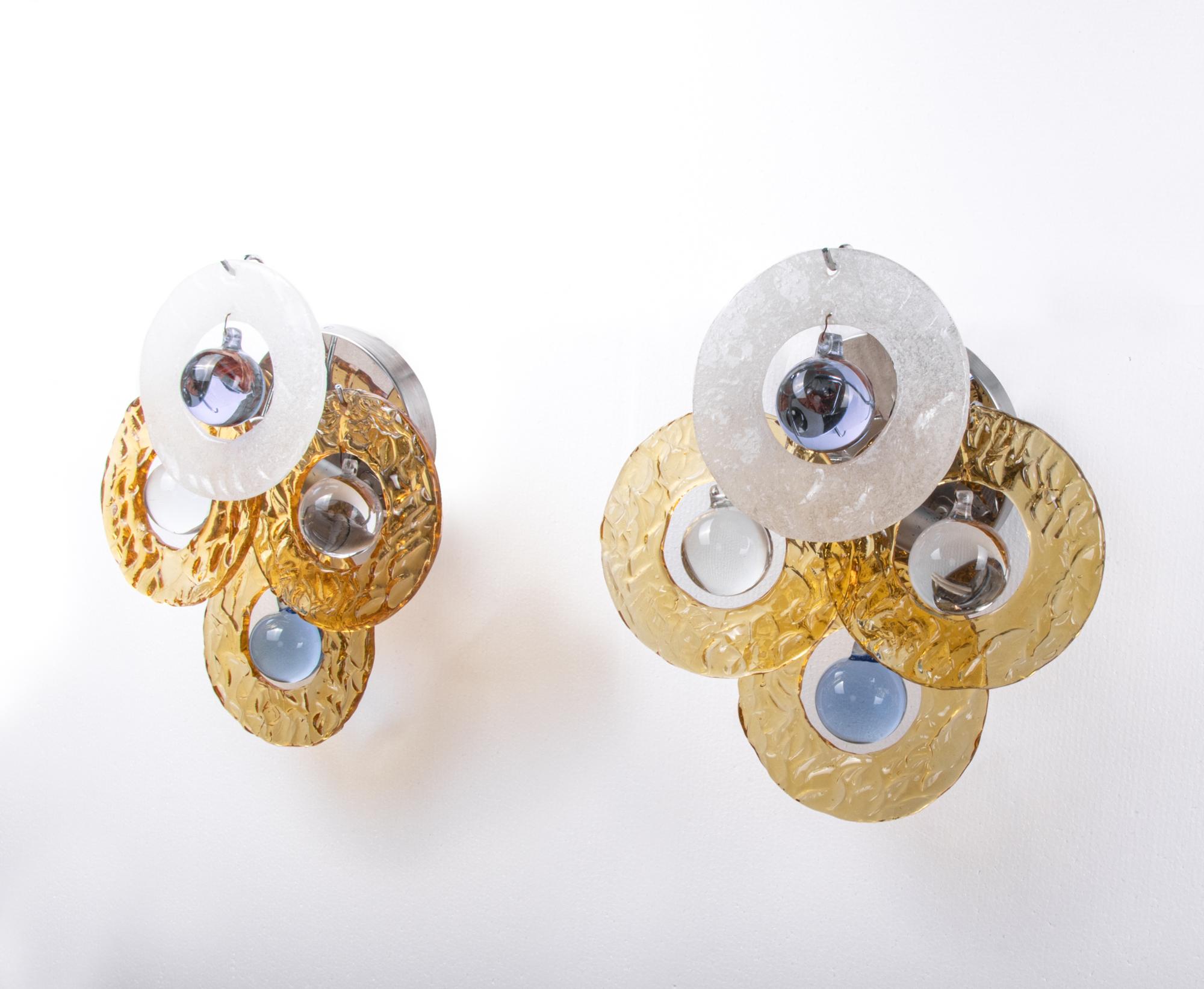 Lámpara de pared Vistosi de Italia de los años 60 con bolas de cristal de Murano sobre discos helados, set de 2 Moderno de mediados de siglo