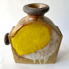 Vase en cramique moderniste italienne ivoire de Santis Gli Etruschi des annes 1960