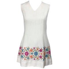 1960s Ivory Irish Linen Flower Embroidered Vintage 60s A Line Tunic Mini Dress