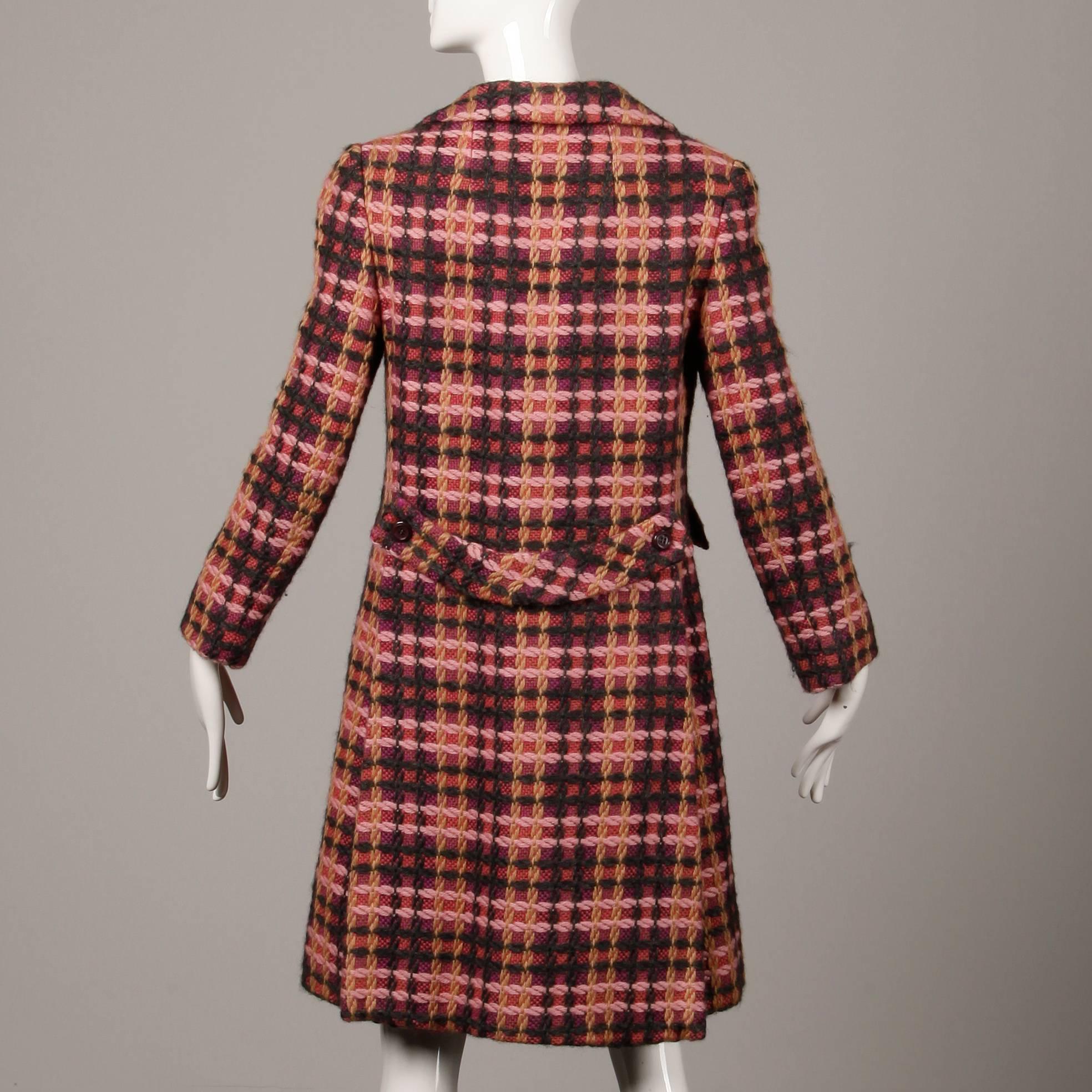 1960s Jack Feit for Nan Duskin Vintage Pink Plaid Heavy Wool Coat For Sale 2