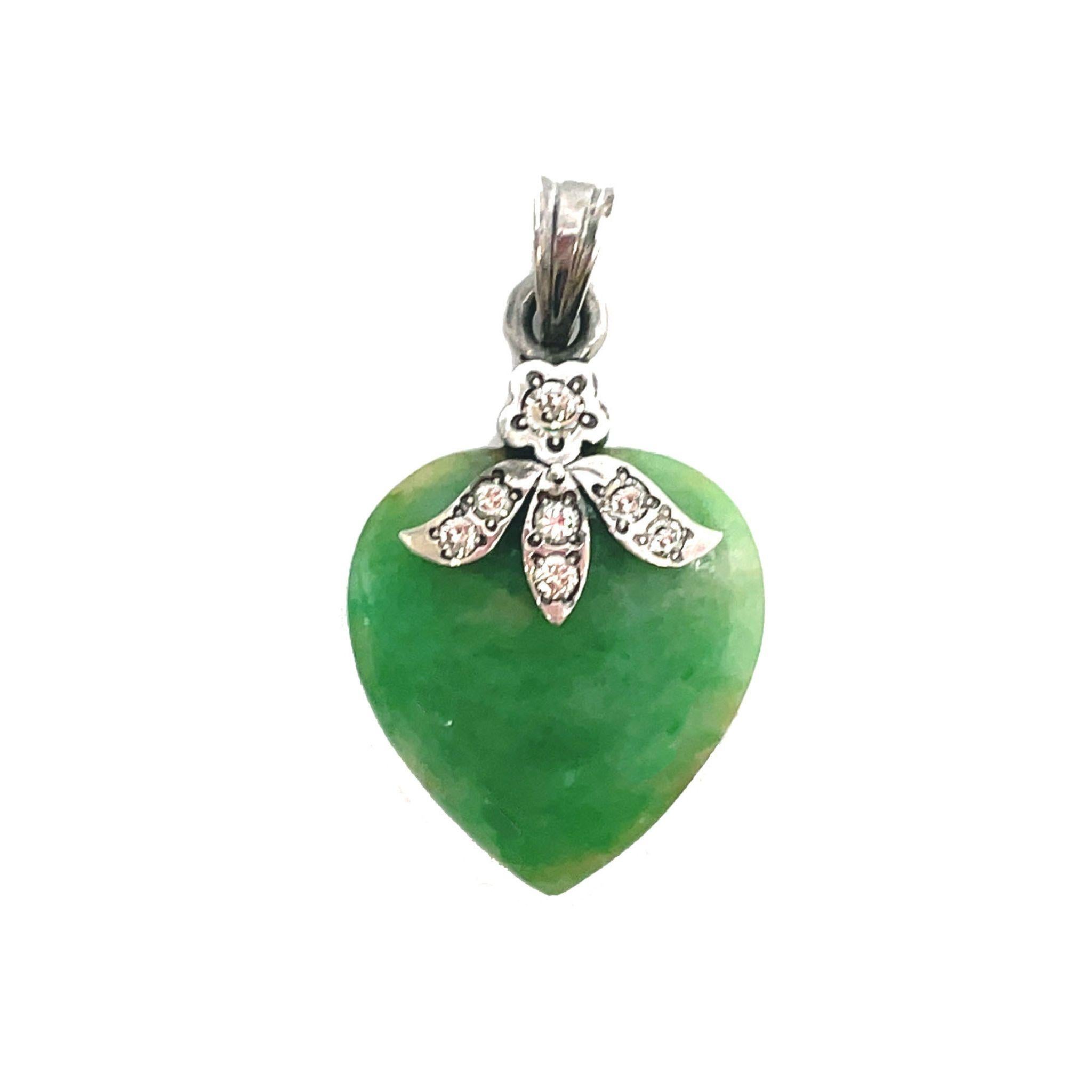 Round Cut 1960s Jadeite Heart and Diamond Sterling Silver Pendant For Sale