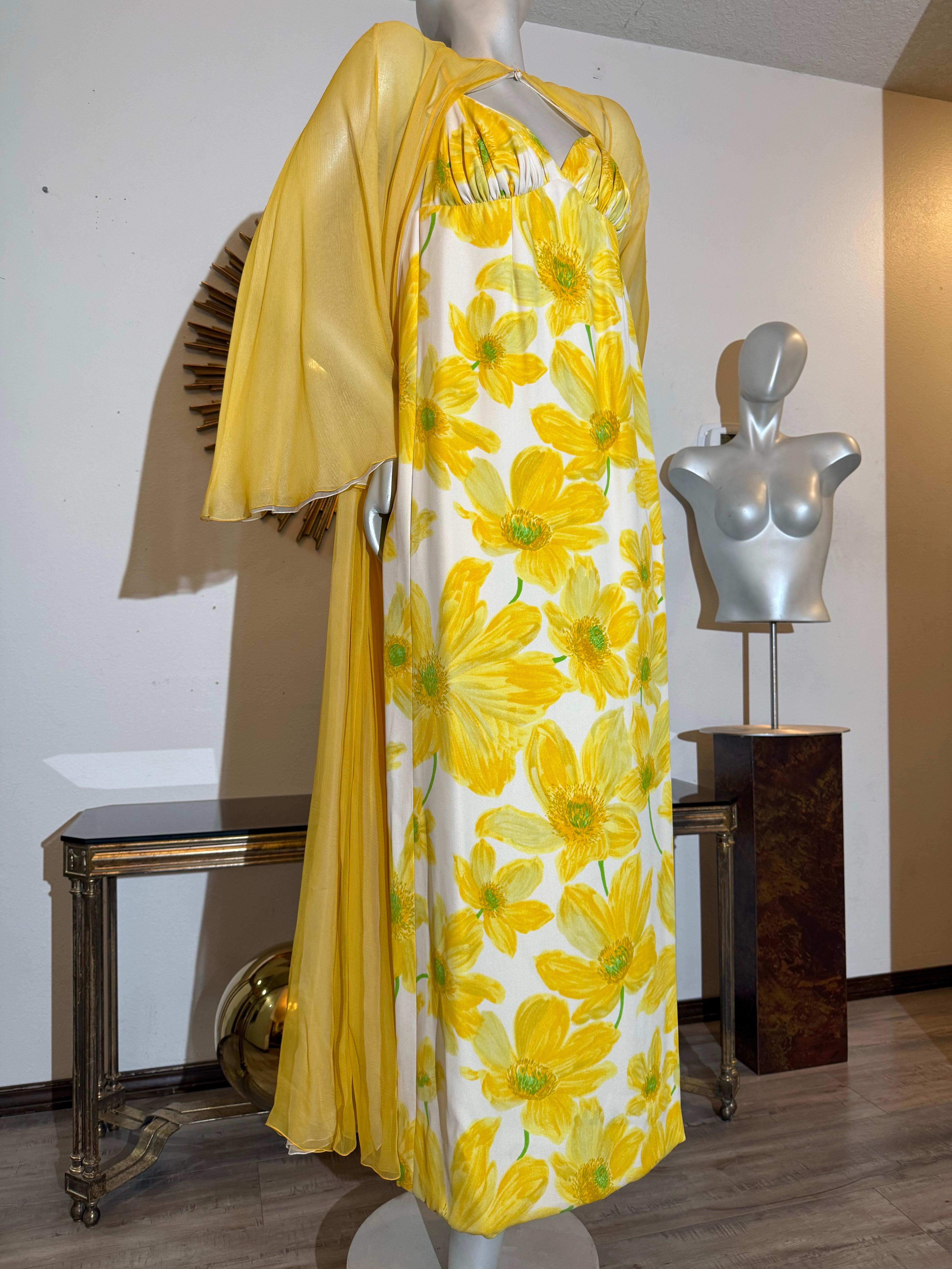 James Galanos, 1960 Robe longue Empire imprimée marguerite avec plumeau en mousseline coordonné en vente 1
