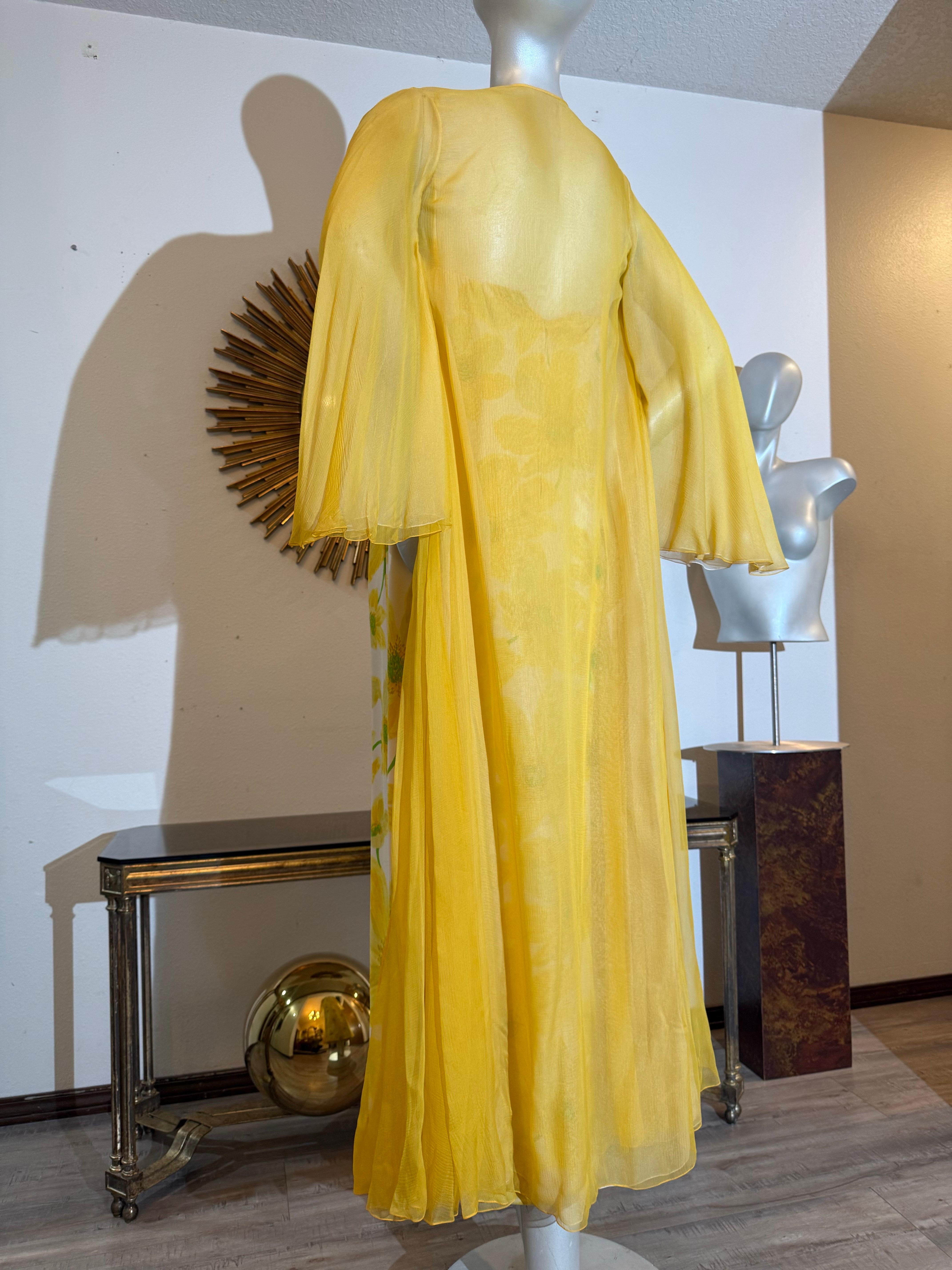 James Galanos, 1960 Robe longue Empire imprimée marguerite avec plumeau en mousseline coordonné en vente 4