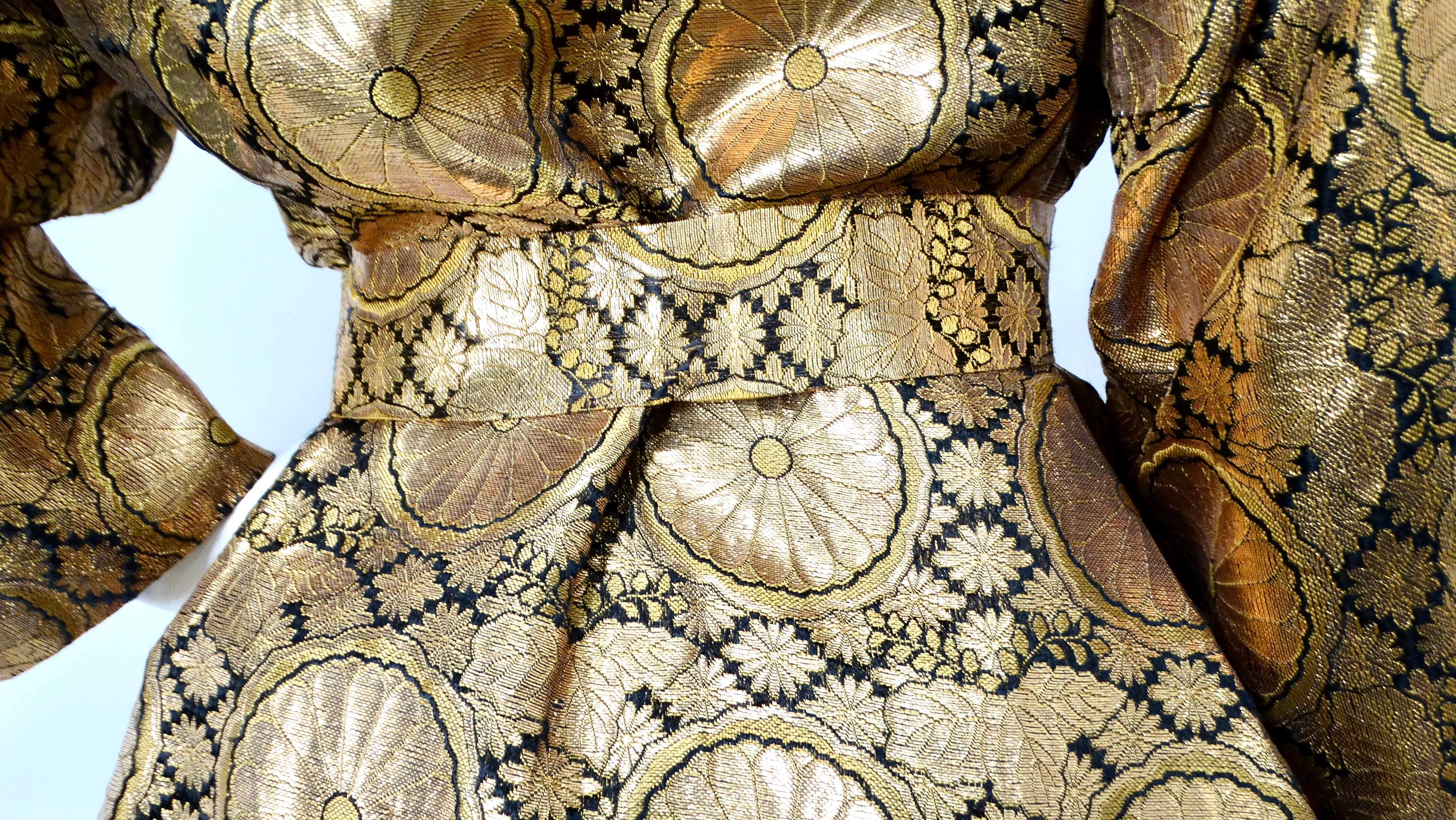 1960s Japanese Black & Gold Metallic Floral Print Smoking Jacket 2