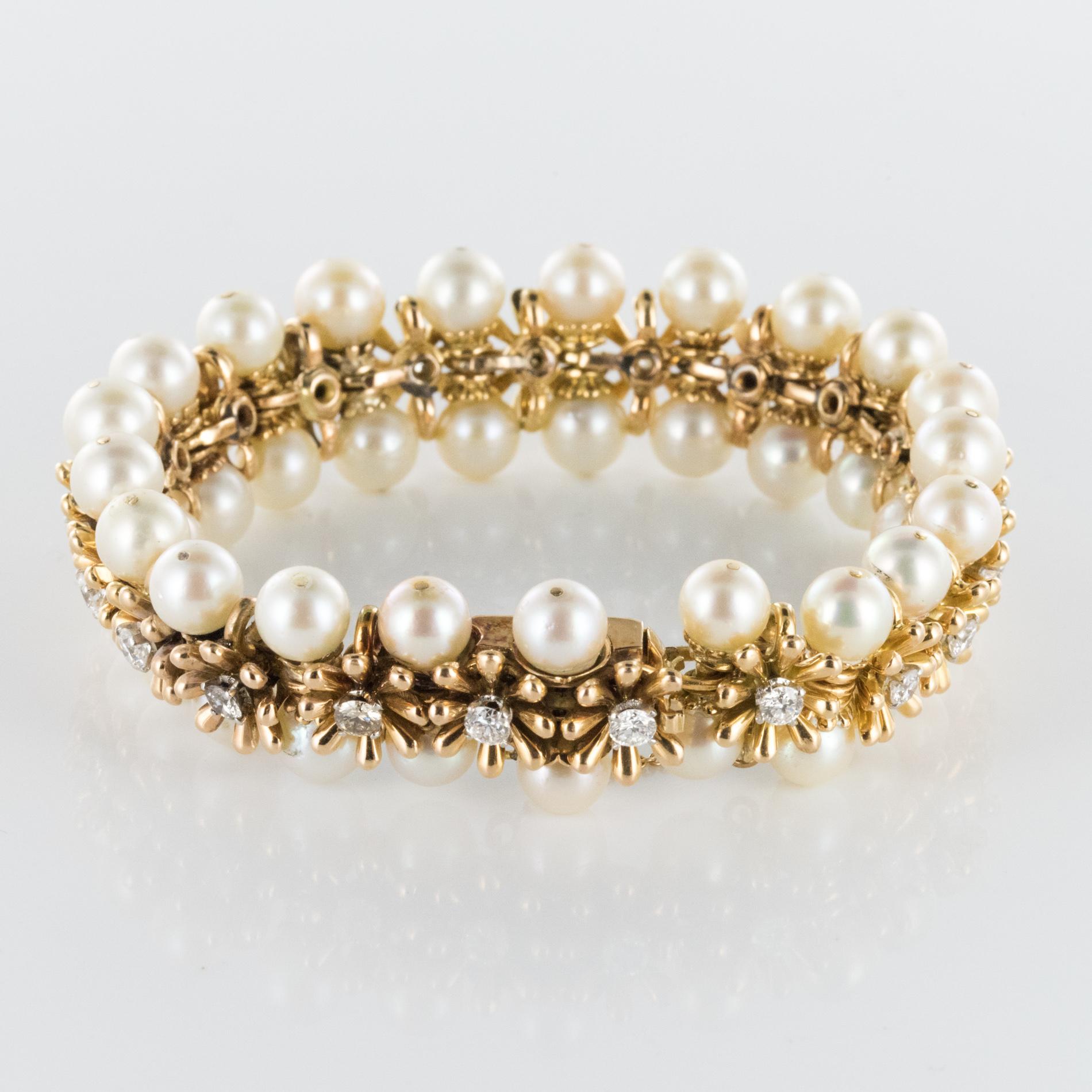 1960s Japanese Cultured Pearl Diamond Yellow Gold Bracelet 3