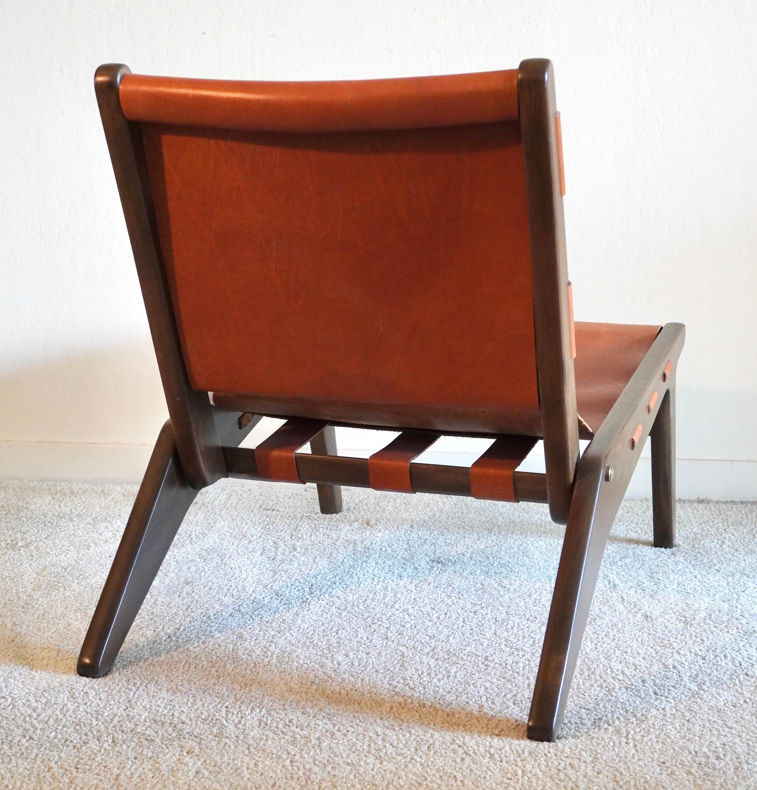 Sedia da salotto giapponese Foldes degli anni '60 in pelle e Wood in vendita 2