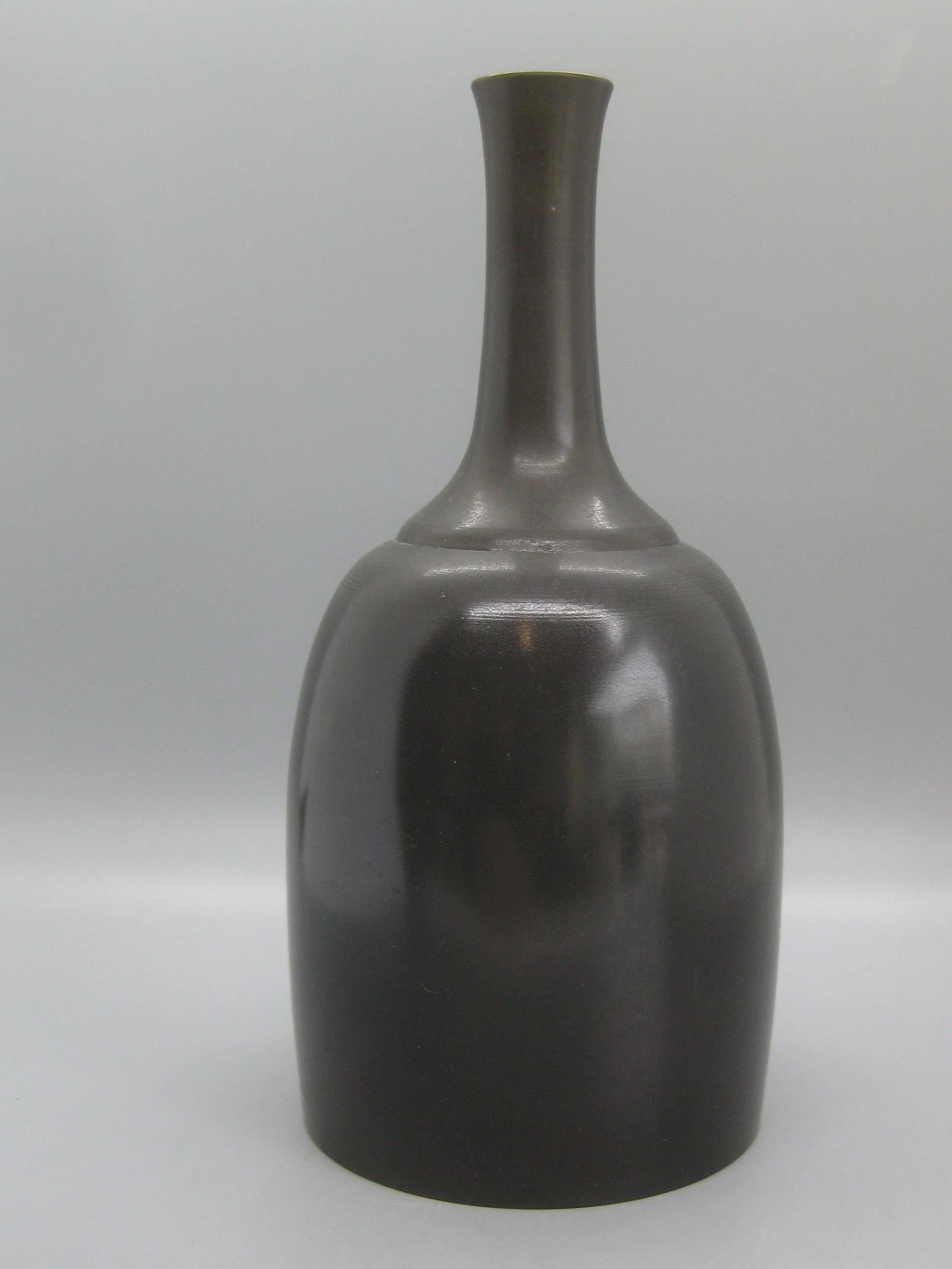 1960s Japanese Modernist Ikebana Bronze Vase Vessel for Neiman Marcus, Japan 2