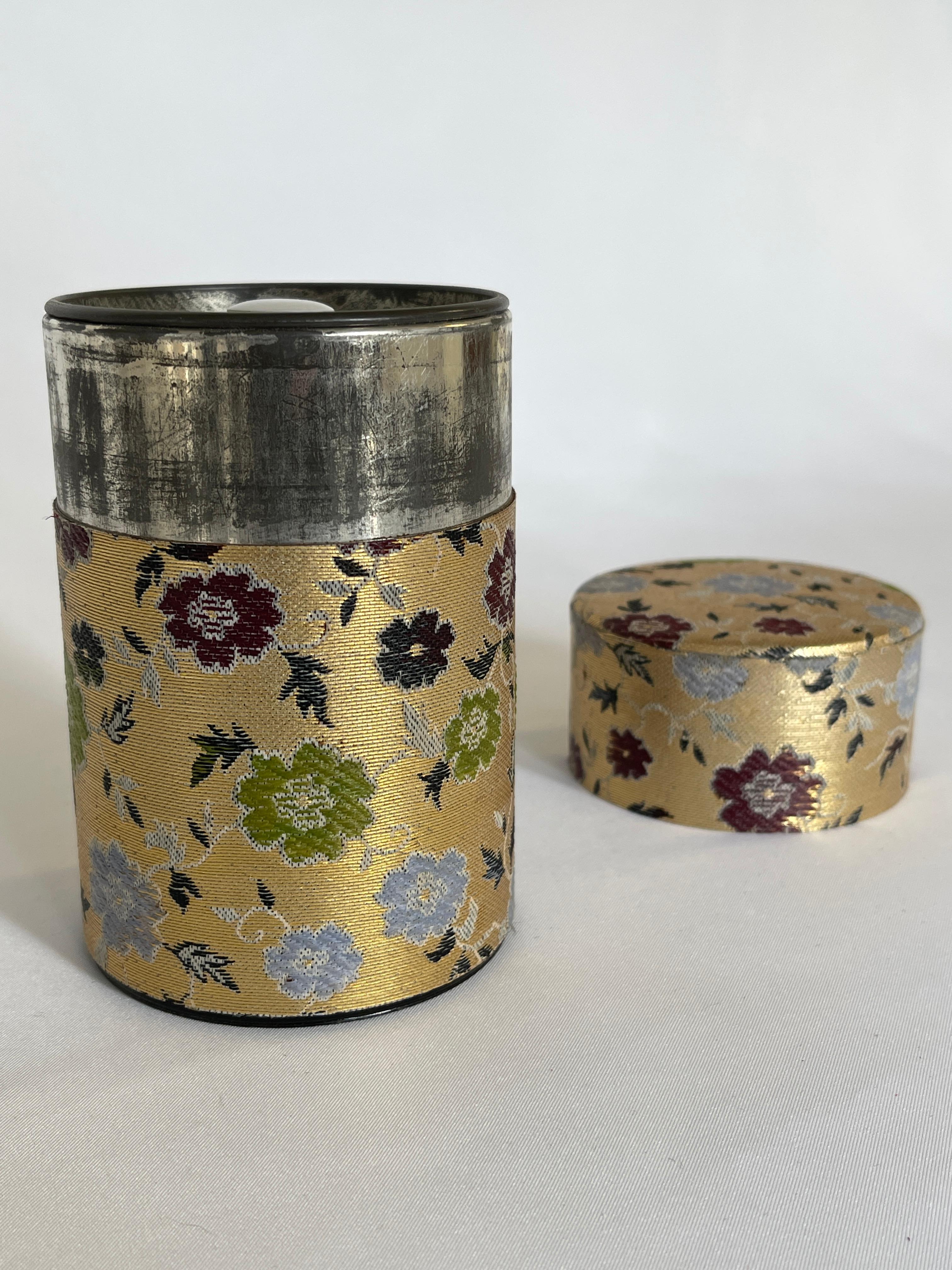 1960's Japanese Tea Caddy Tin Canister For Sale 1