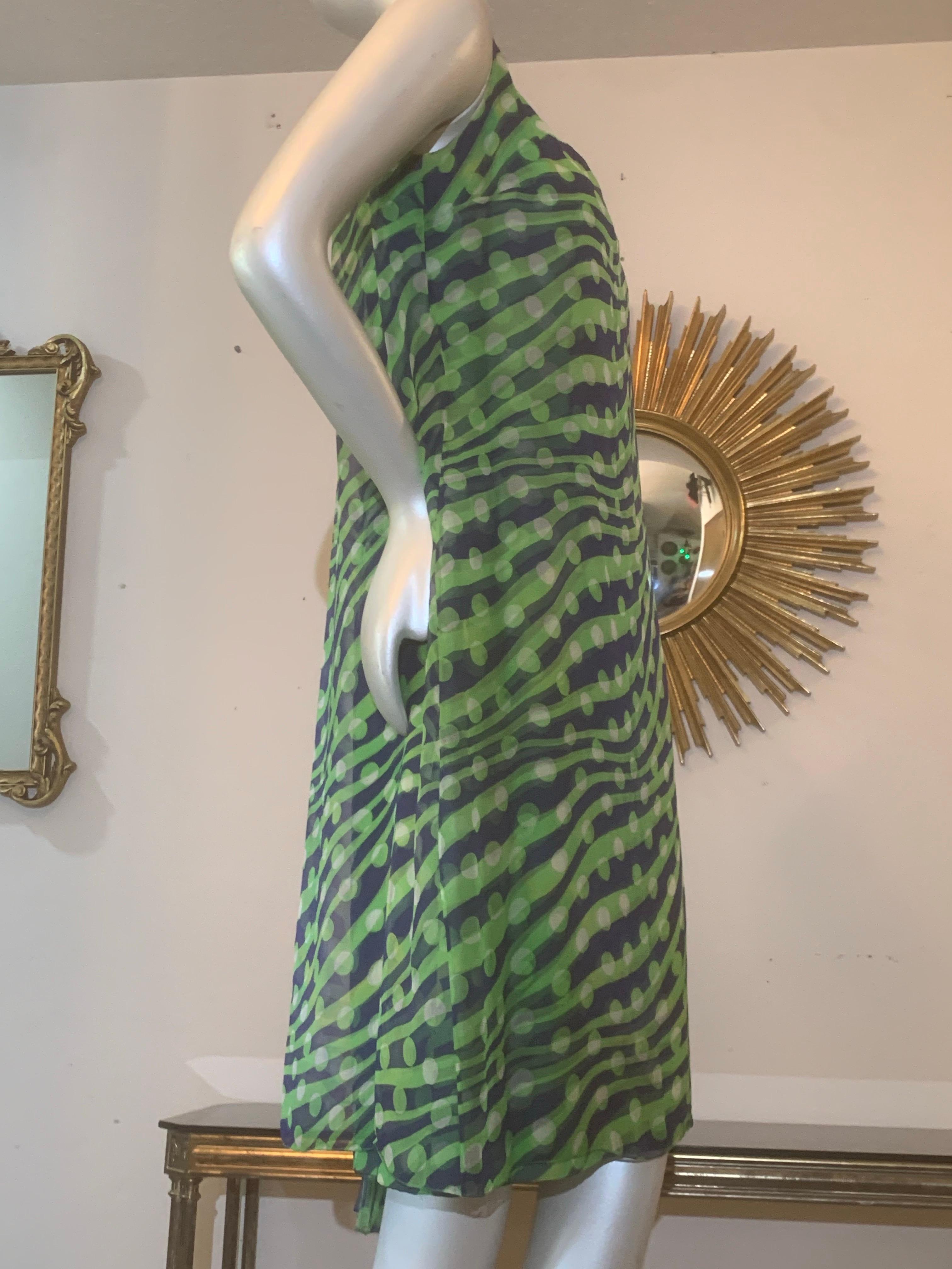 Abito da cocktail in chiffon Op-Art di Jean Louis I. Magnin degli anni '60 in blu e chartreuse in vendita 6