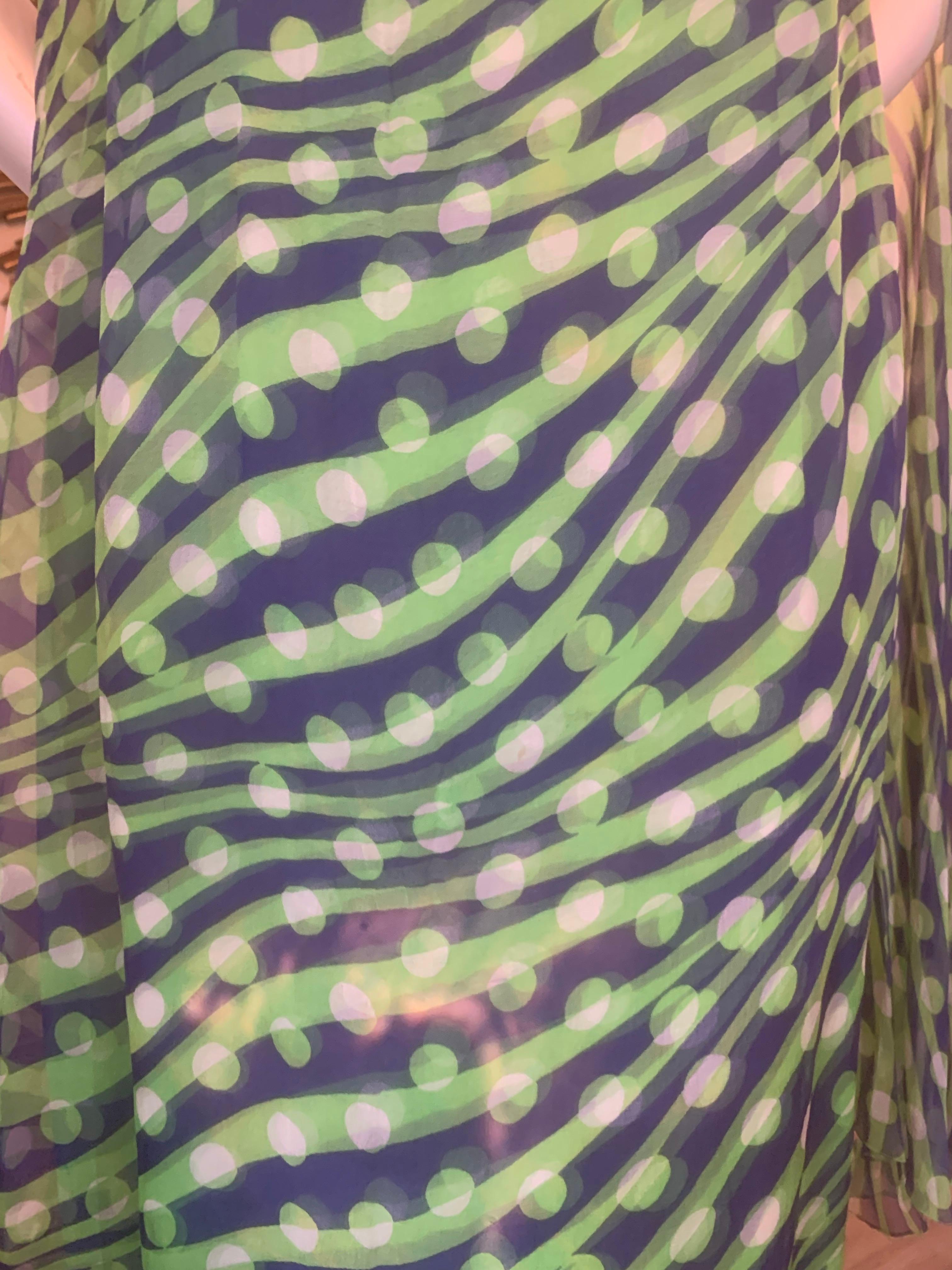 Abito da cocktail in chiffon Op-Art di Jean Louis I. Magnin degli anni '60 in blu e chartreuse in vendita 3