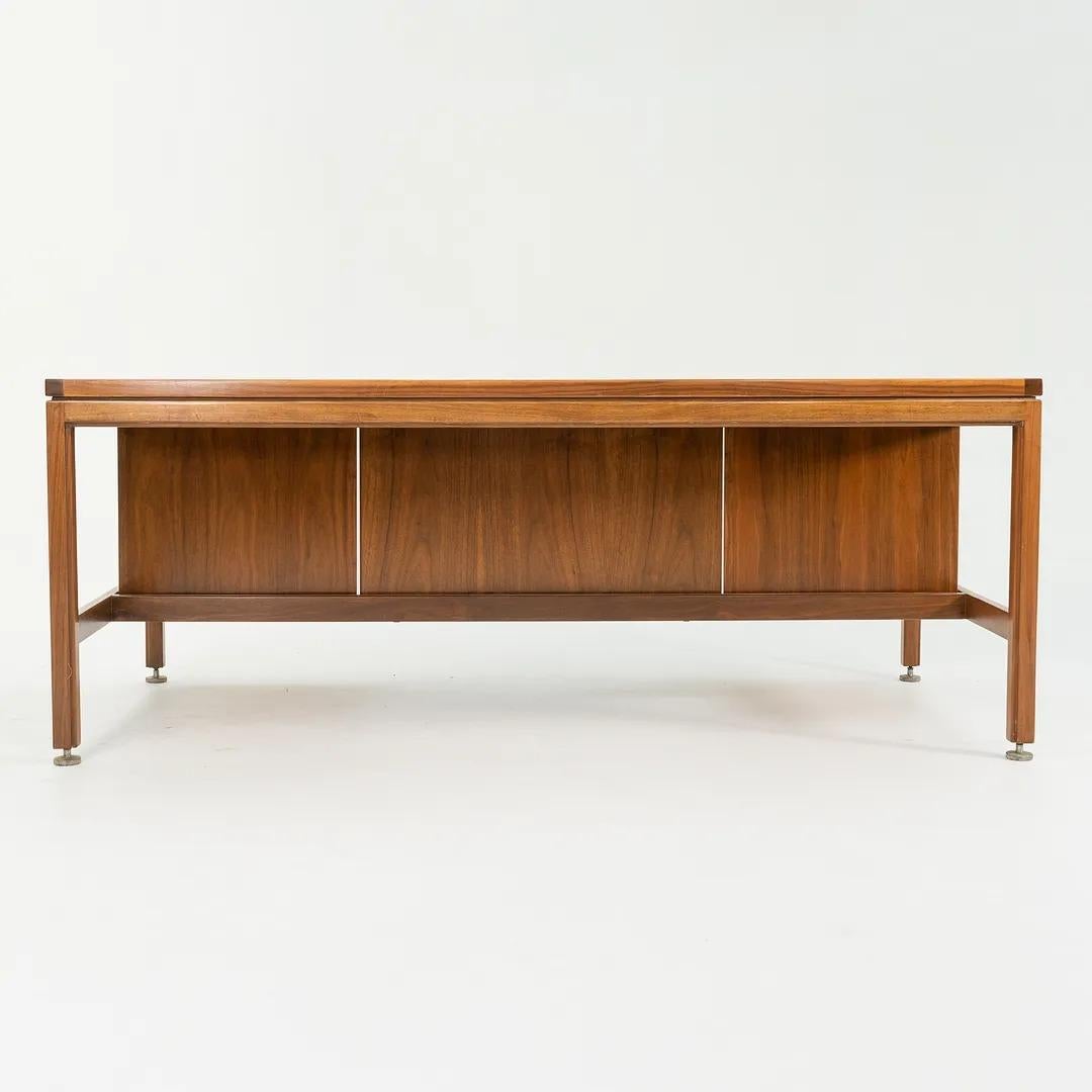 Mid-20th Century 1960s Jens Risom Designs Double Pedestal Executive Desk w/ Wood Pulls in Walnut For Sale