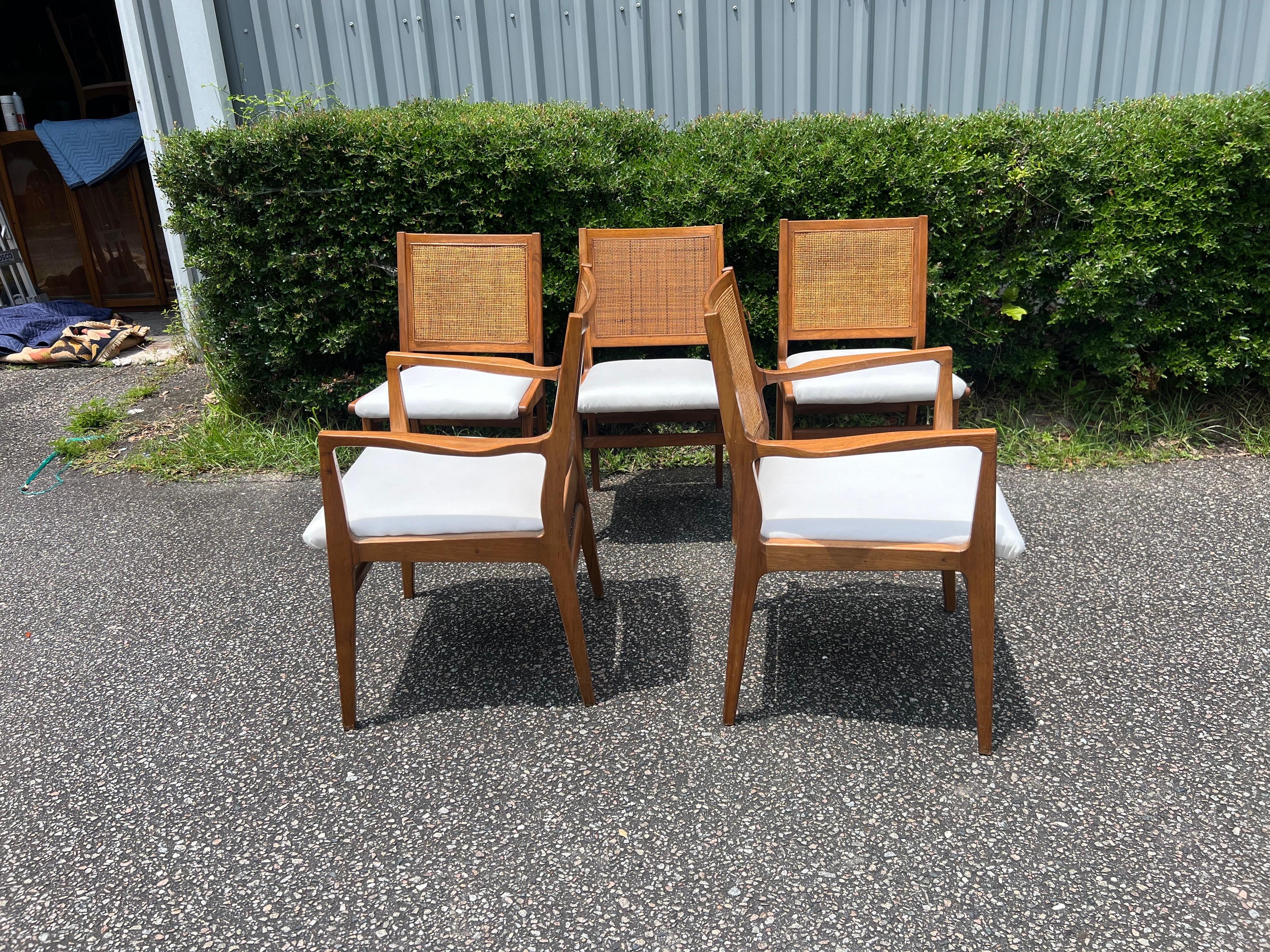 1960er Jahre Jens Risom Stil Caned Dining Chairs - ein Satz von 5 im Angebot 10