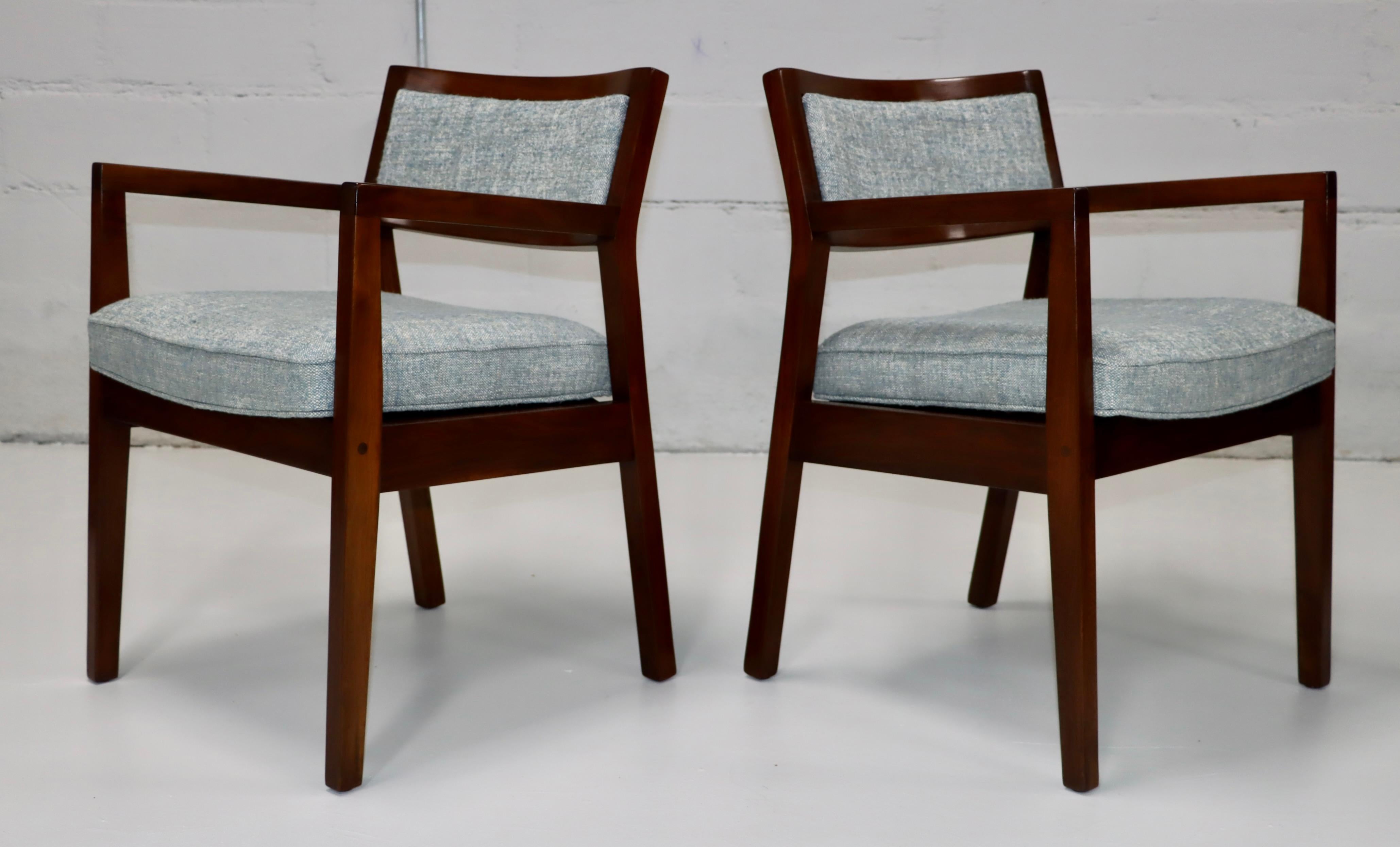 American 1960's Jens Risom Style Walnut Armchairs For Sale