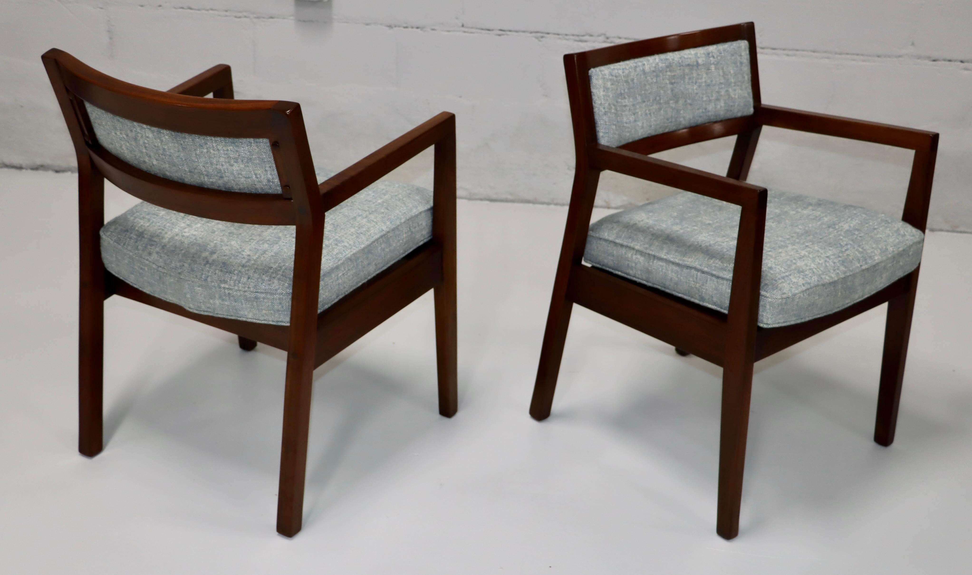 Mid-20th Century 1960's Jens Risom Style Walnut Armchairs For Sale