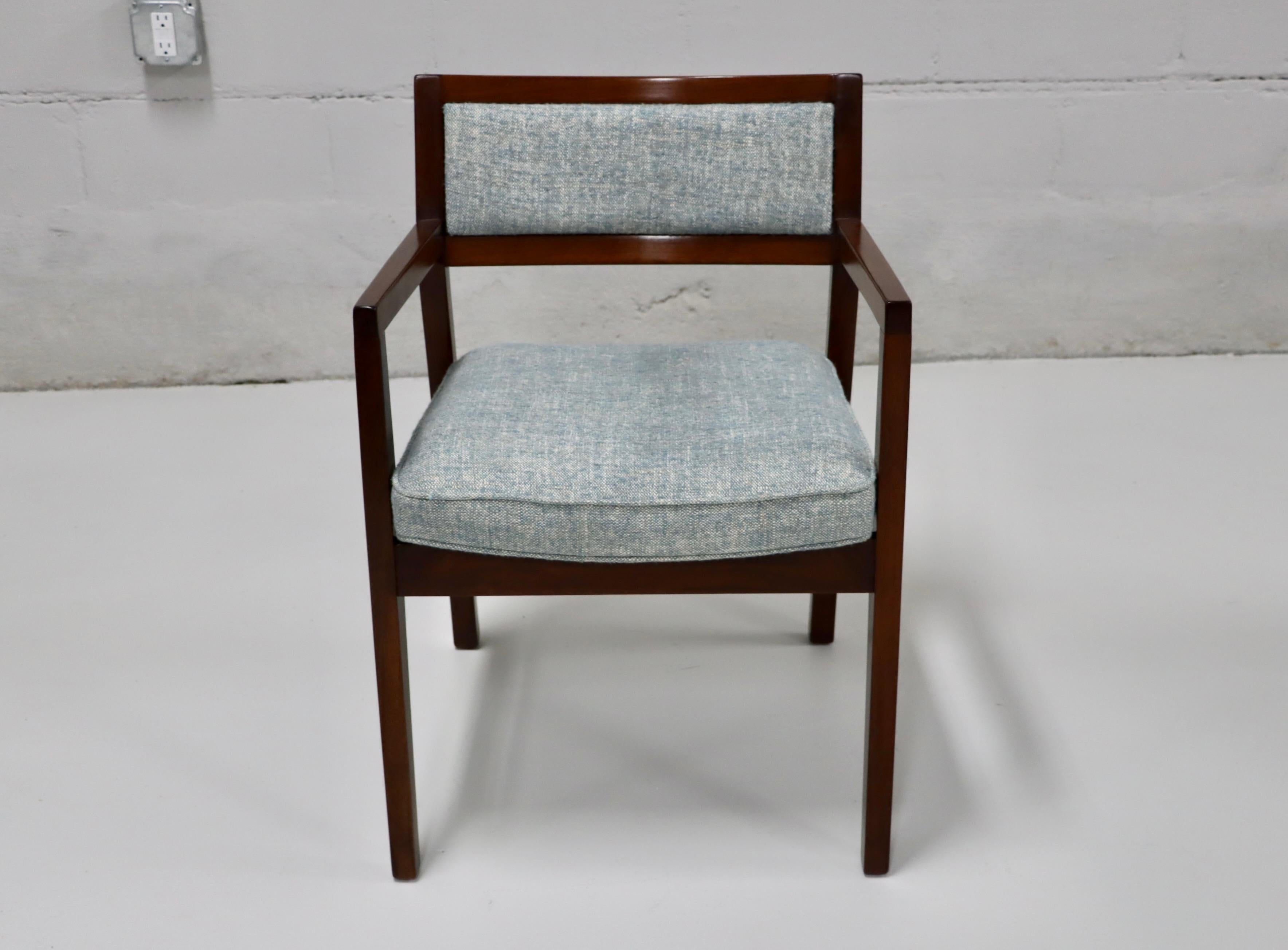 1960's Jens Risom Style Walnut Armchairs For Sale 1