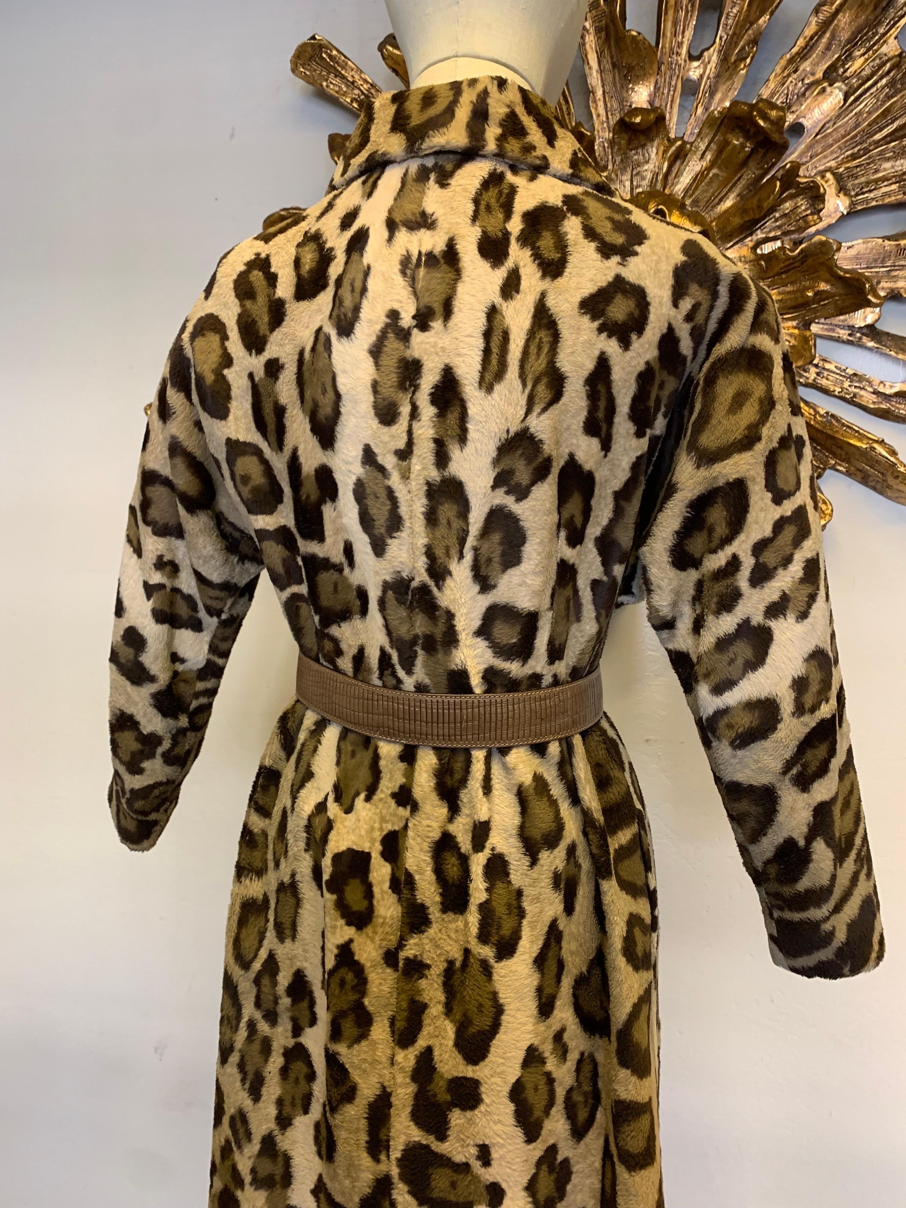 1960s Jerry Silverman Faux Leopard Fur Button-Down Coat Dress For Sale 4