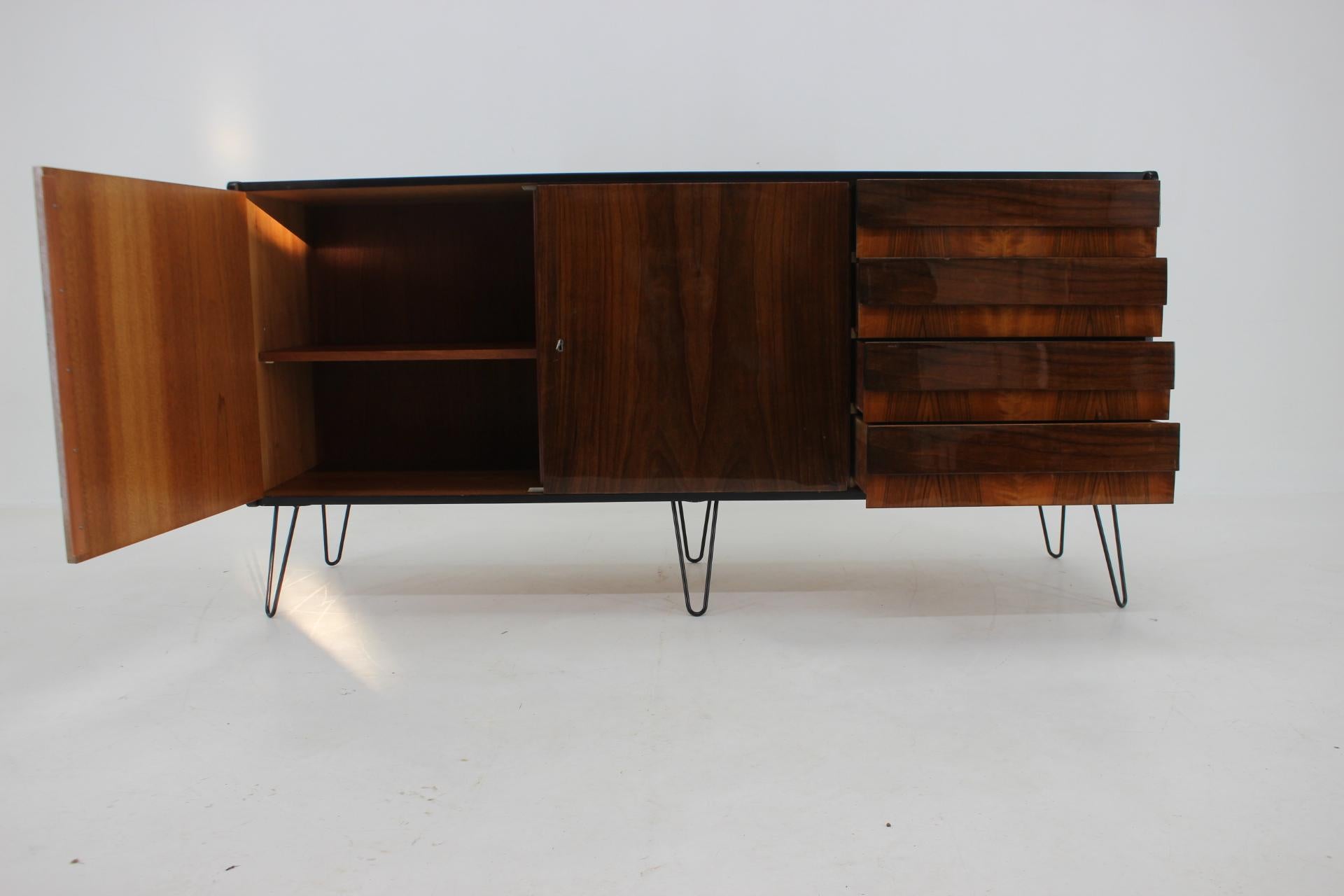 Upcyceltes Sideboard von Jiri Jiroutek aus den 1960er Jahren, Tschechoslowakei im Angebot 4