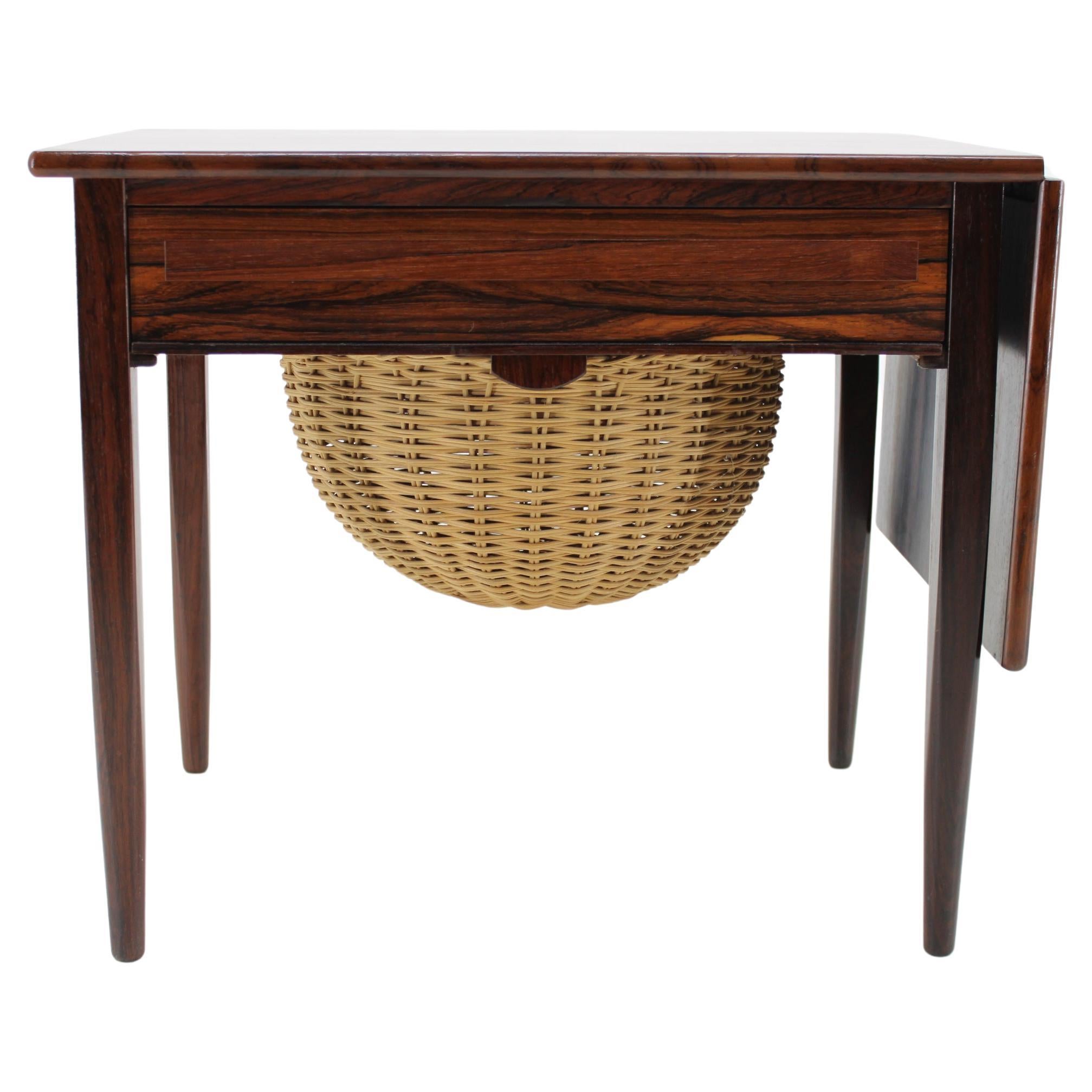 Table de couture pliante Johannes Andersen des années 1960 par Silkeborg, Danemark en vente