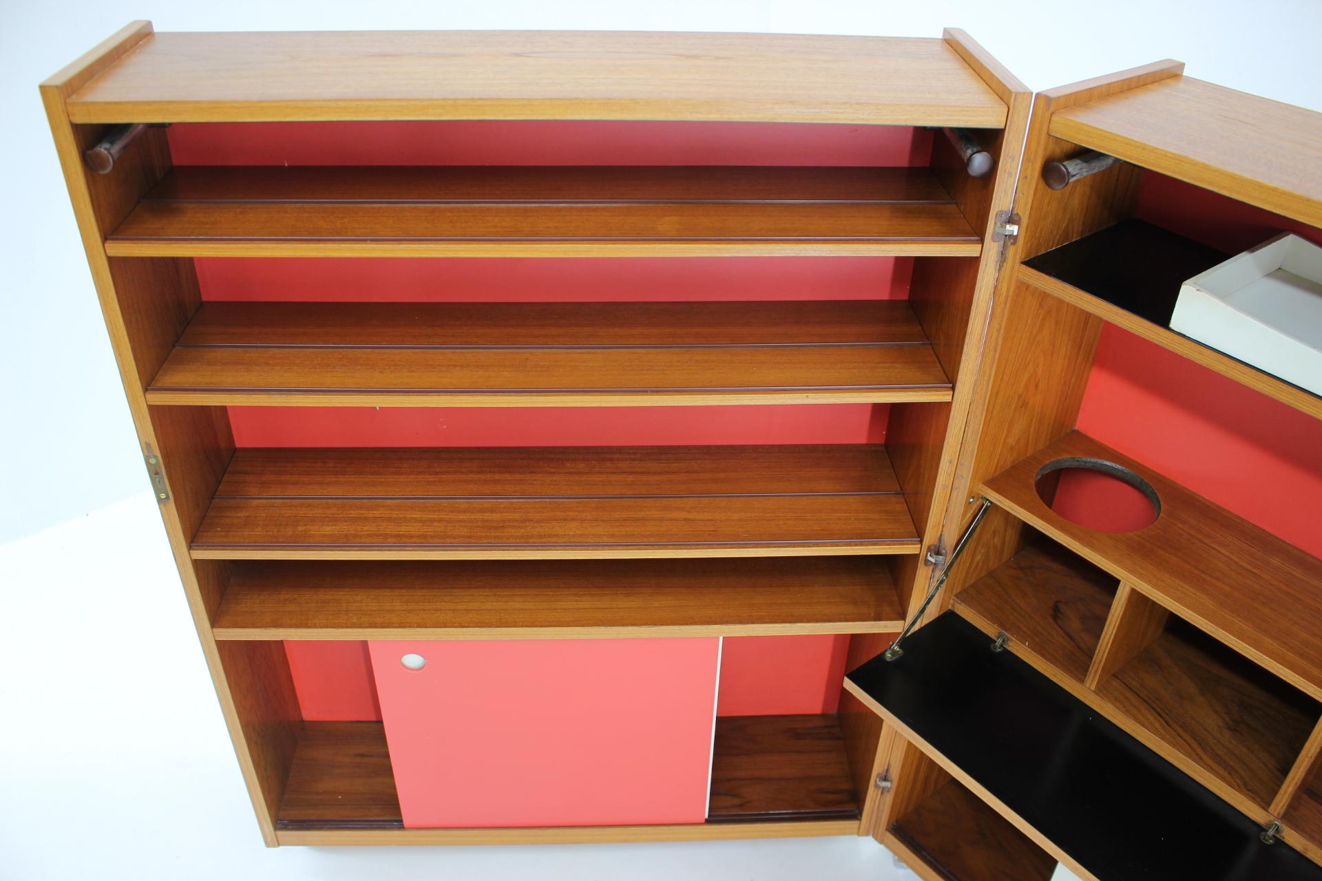 1960s Johannes Andersen Rare Teak Folding Bar Cabinet, Denmark For Sale 9
