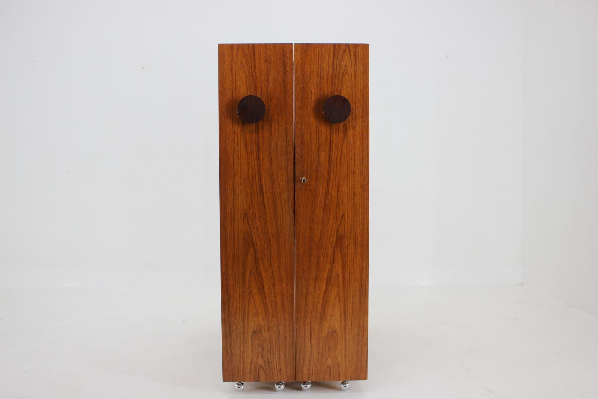 Mid-Century Modern 1960s Johannes Andersen Rare Teak Folding Bar Cabinet, Denmark For Sale
