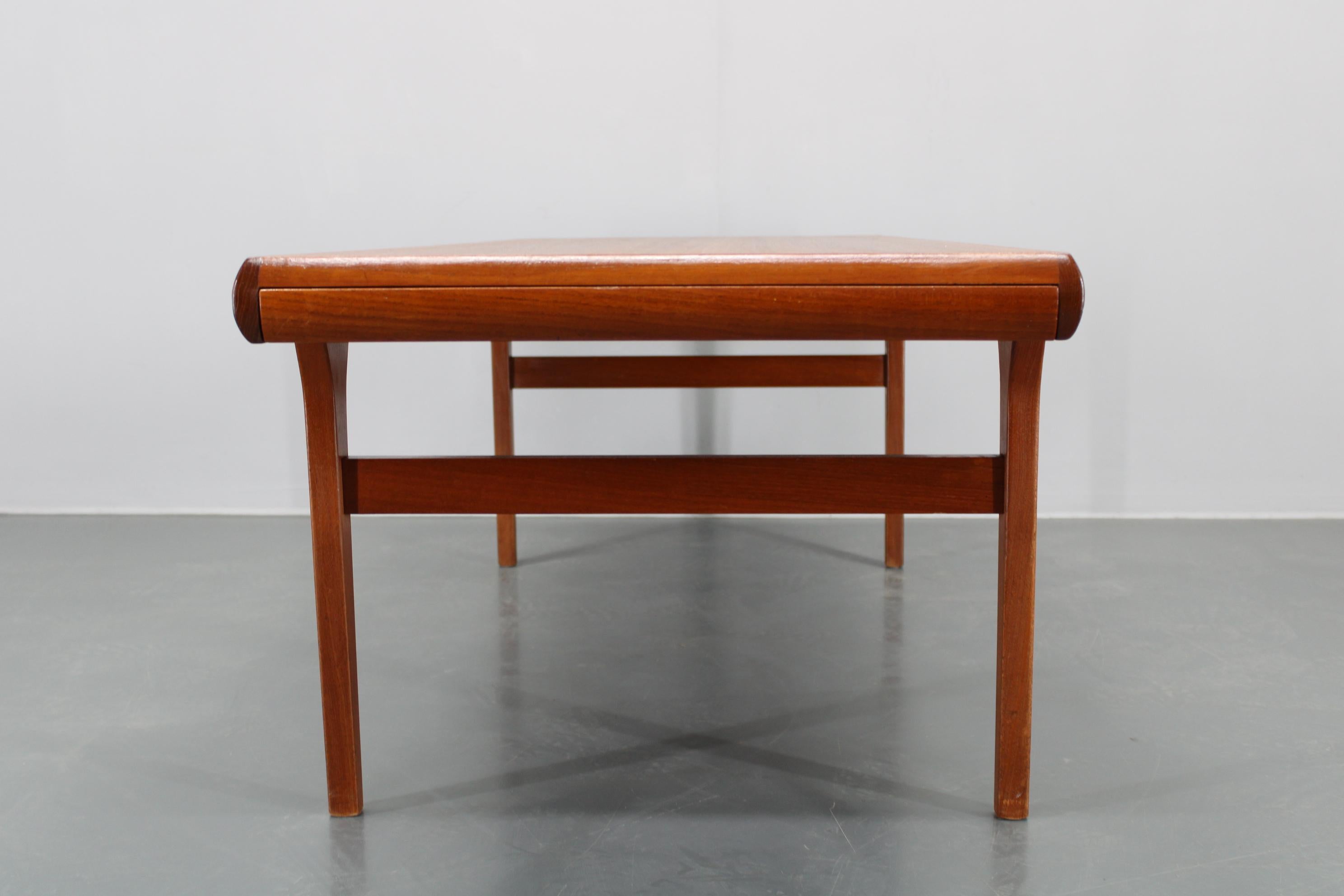1960s Johannes Andersen Restored Teak Coffee Table for CFC Silkeborg, Denmark For Sale 7