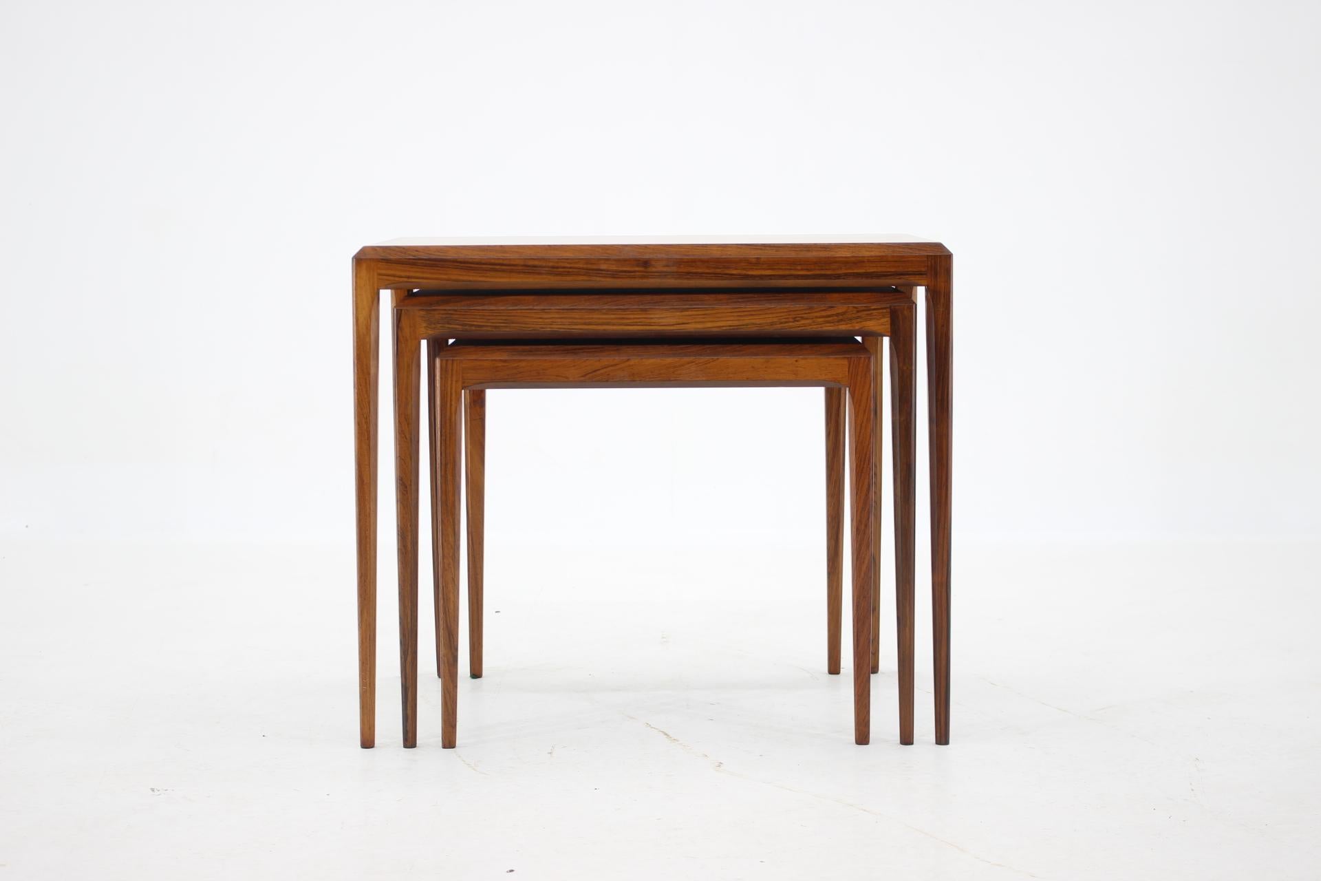1960er Johannes Andersen Rosenholz-Nesting-Tische für CFC Christensen aus Silkeborg (Moderne der Mitte des Jahrhunderts) im Angebot