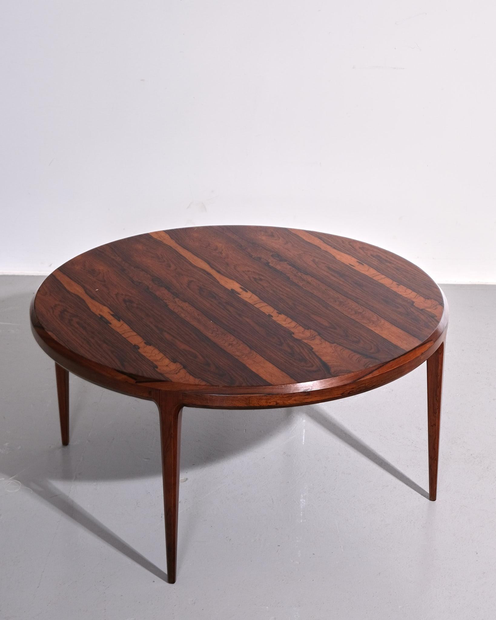 Mid-20th Century 1960s Johannes Anderson Circular Rosewood Coffee Table For CFC Silkeborg For Sale
