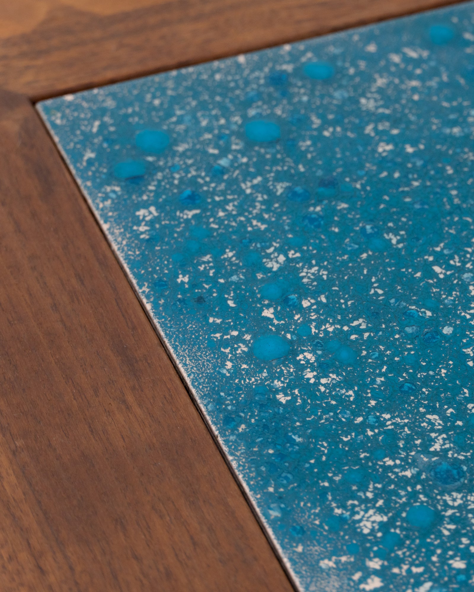 Beistelltische aus blauen Konstellationsfliesen von John Keal für Brown Saltman, 1960er Jahre