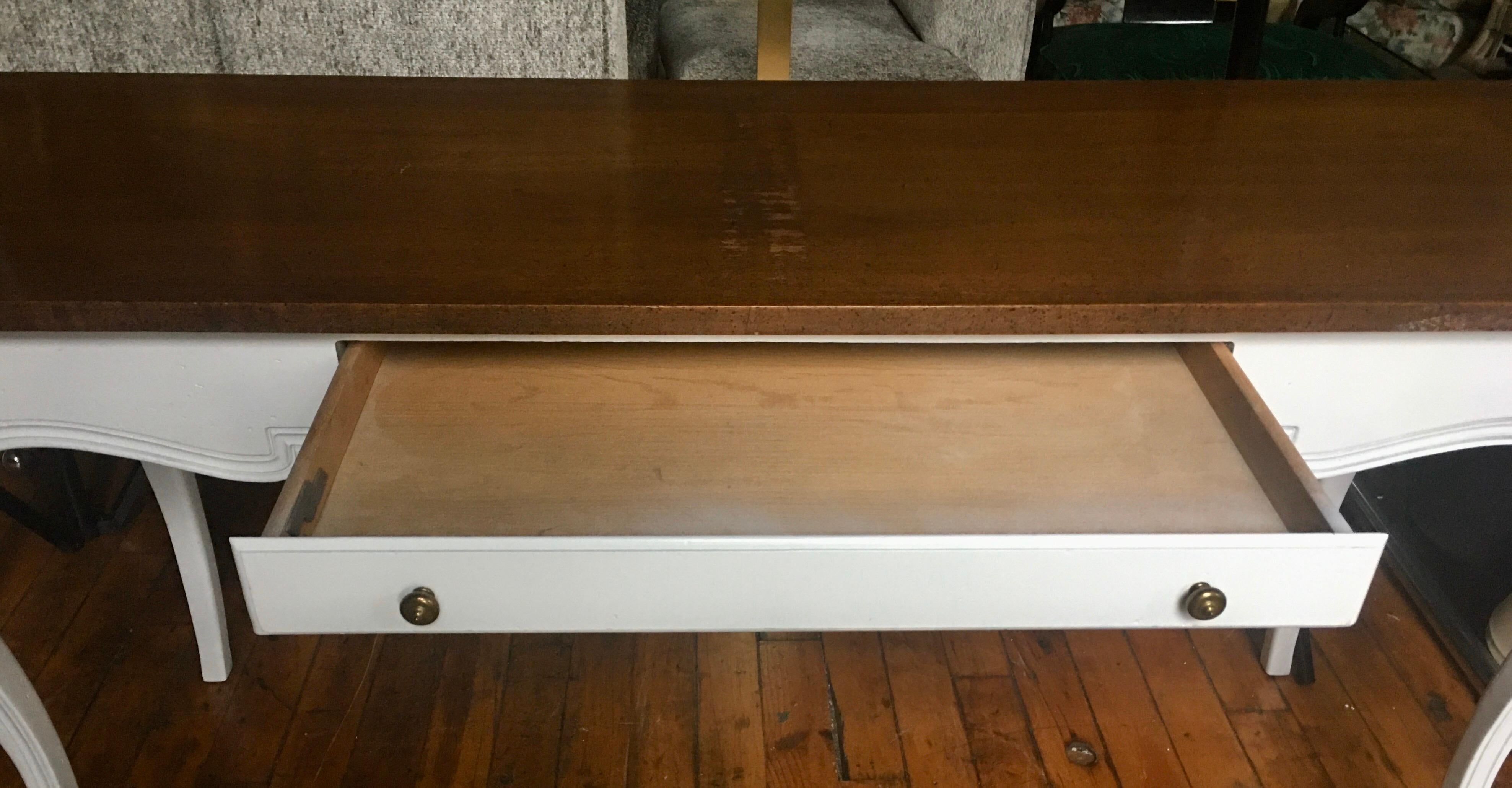 I John Stuart French Provincial Style 1960s Console Sofa Table or Desk en vente 1