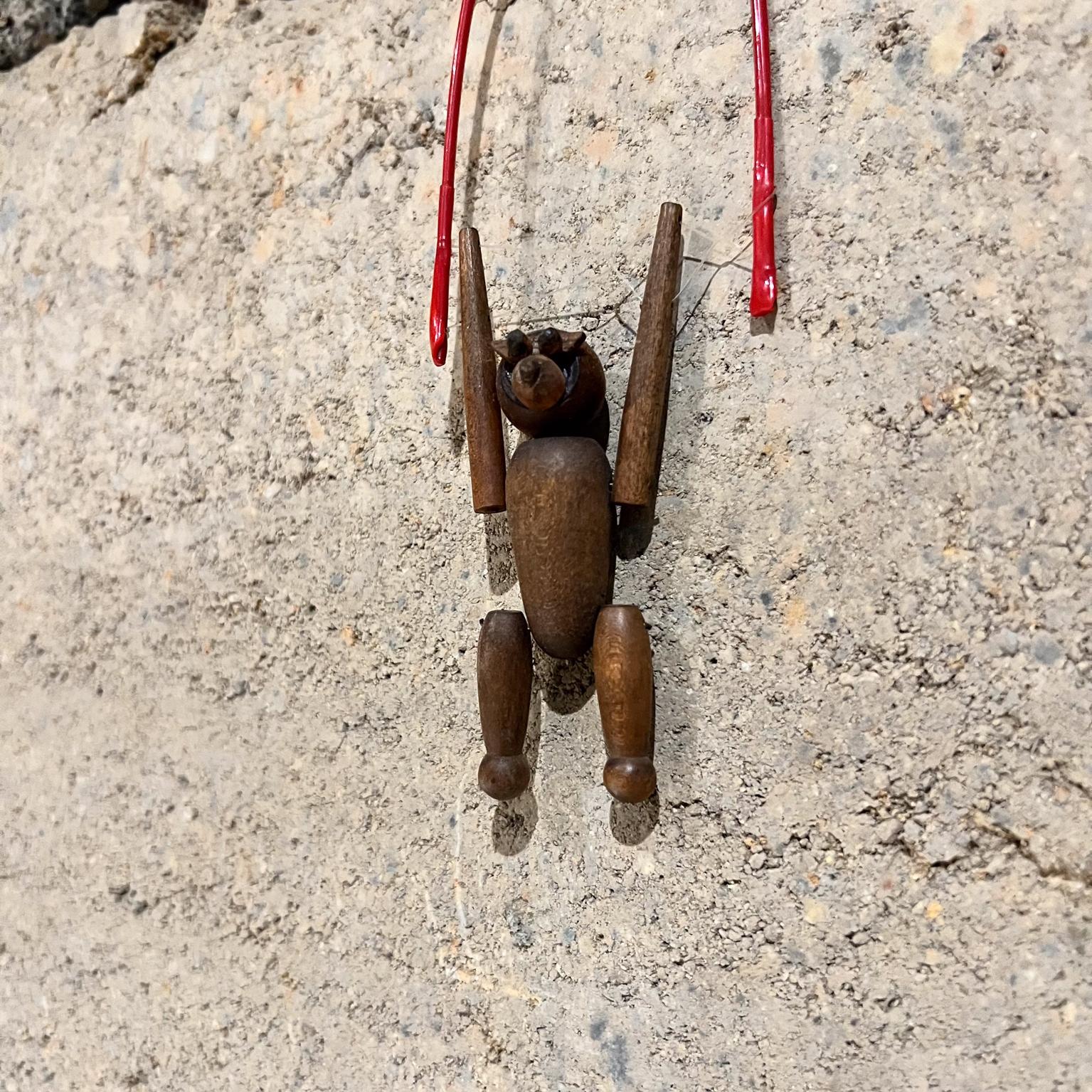Jointed Wood Monkey on exercisese Rope Stil Bojesen Dänemark 1960er Jahre im Zustand „Gut“ im Angebot in Chula Vista, CA