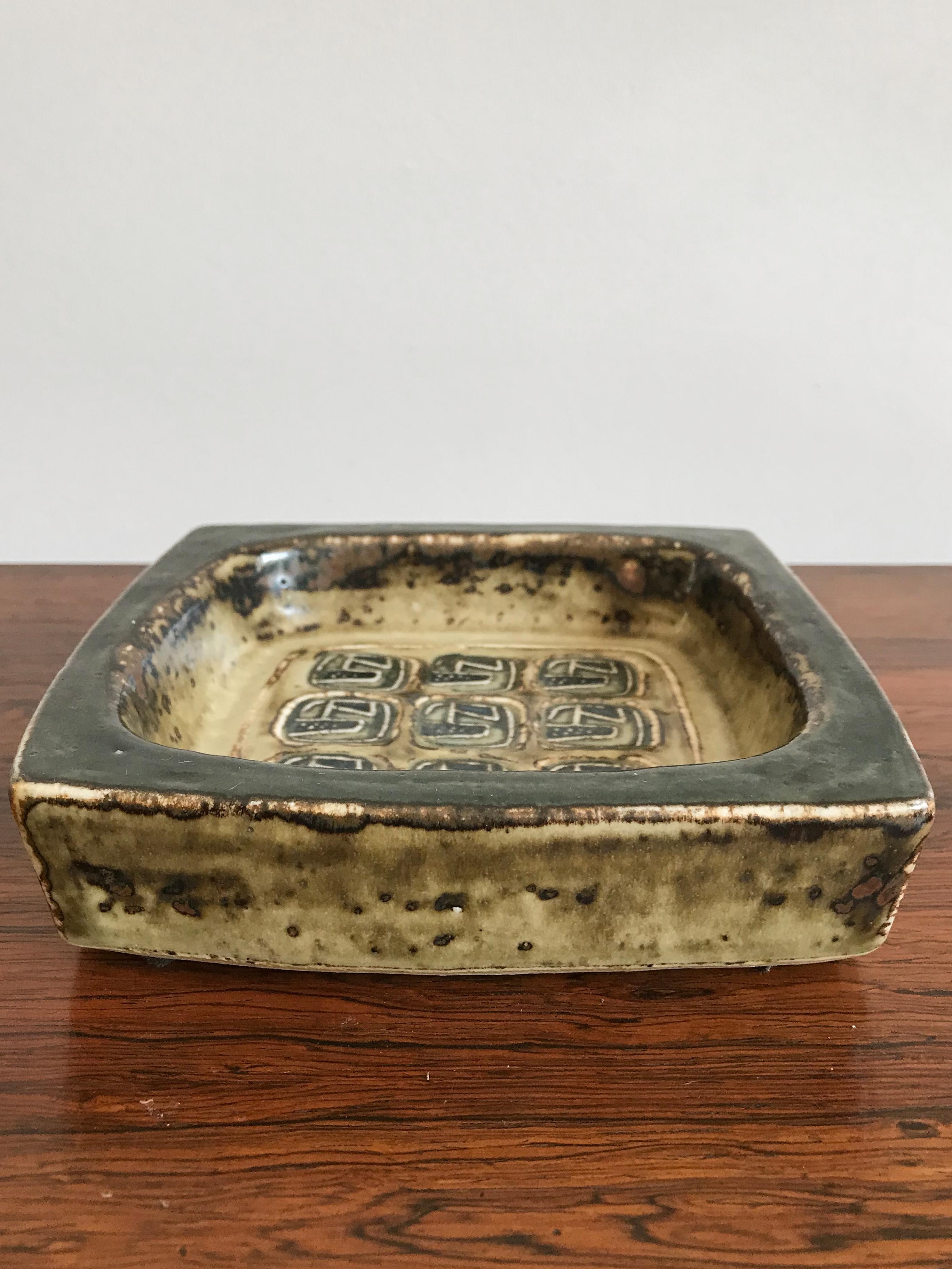 1960s Scandinavian ashtray, centerpiece designed by Danish artist Jorgen Mogensen for Royal Copenaghen, with mark and numbering printed on the bottom.