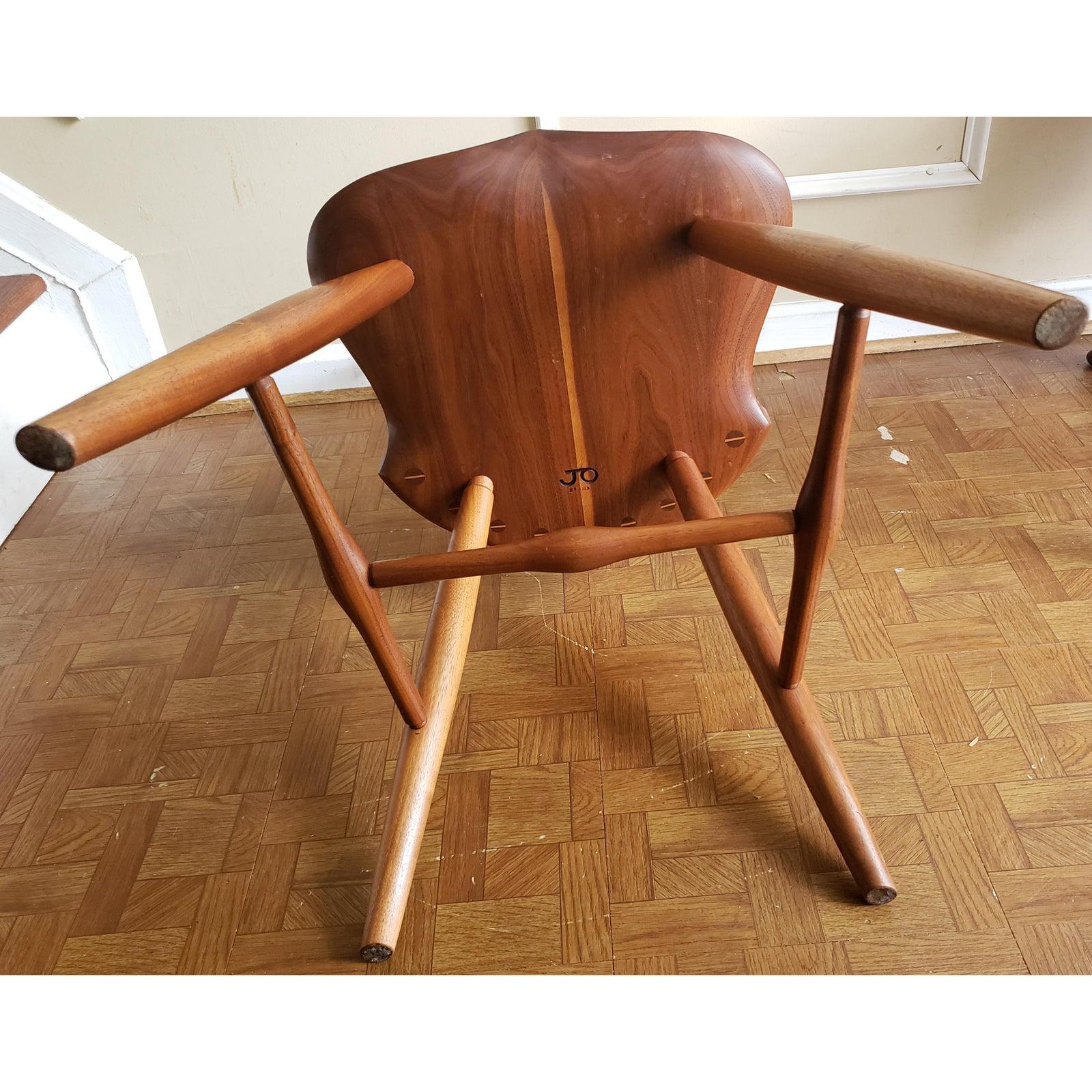 20th Century 1960s JOs Custom Saddle Seat Walnut Windsor Side Chair For Sale