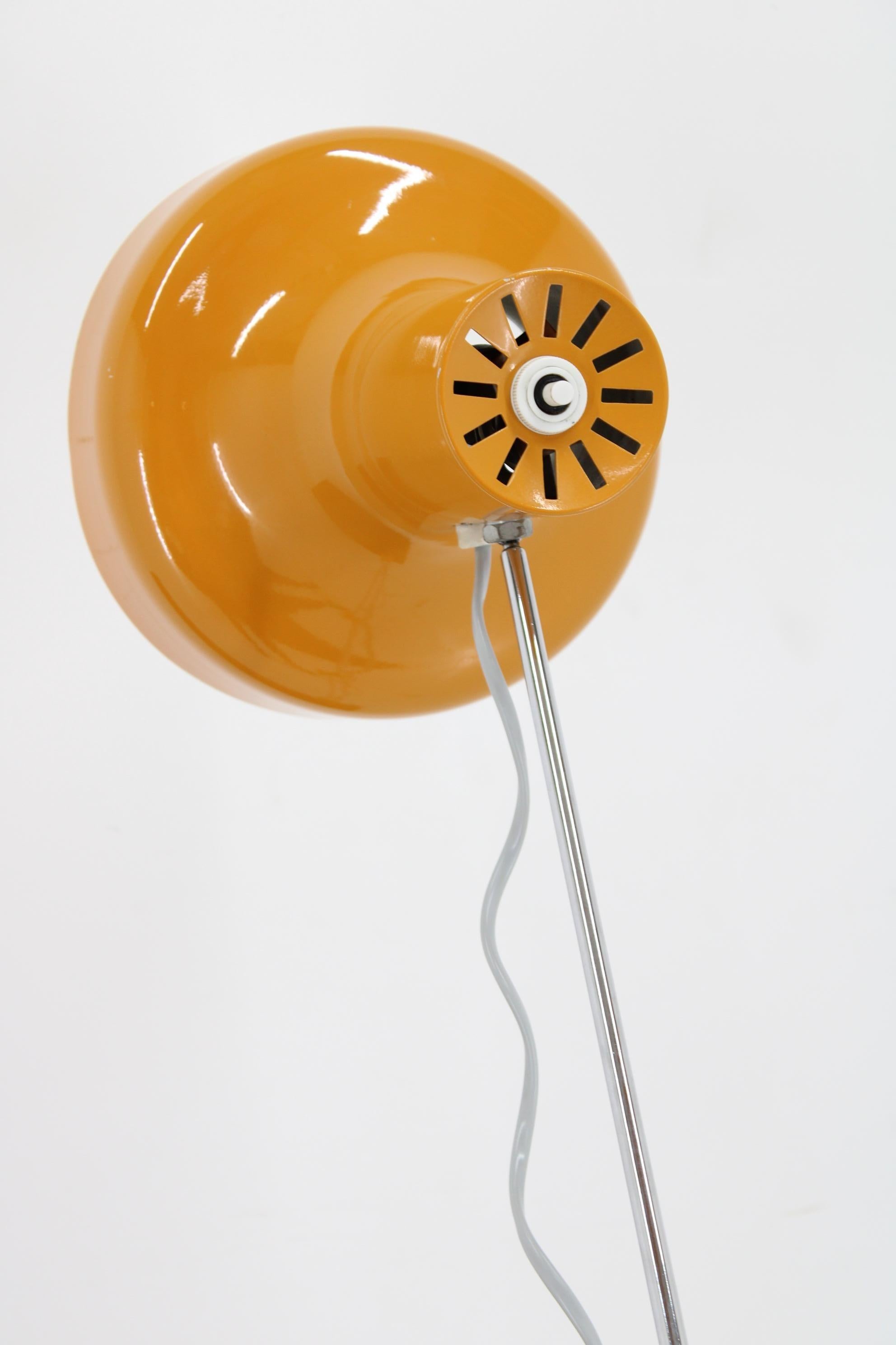 Metà XX secolo Lampada da tavolo Josef Hurka del 1960, Cecoslovacchia in vendita