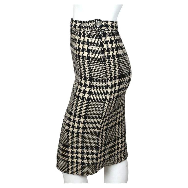 1960's JOSEPH MAGNIN wool houndstooth swing coat with neck tie & skirt For Sale 6