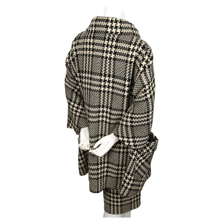 Women's 1960's JOSEPH MAGNIN wool houndstooth swing coat with neck tie & skirt For Sale