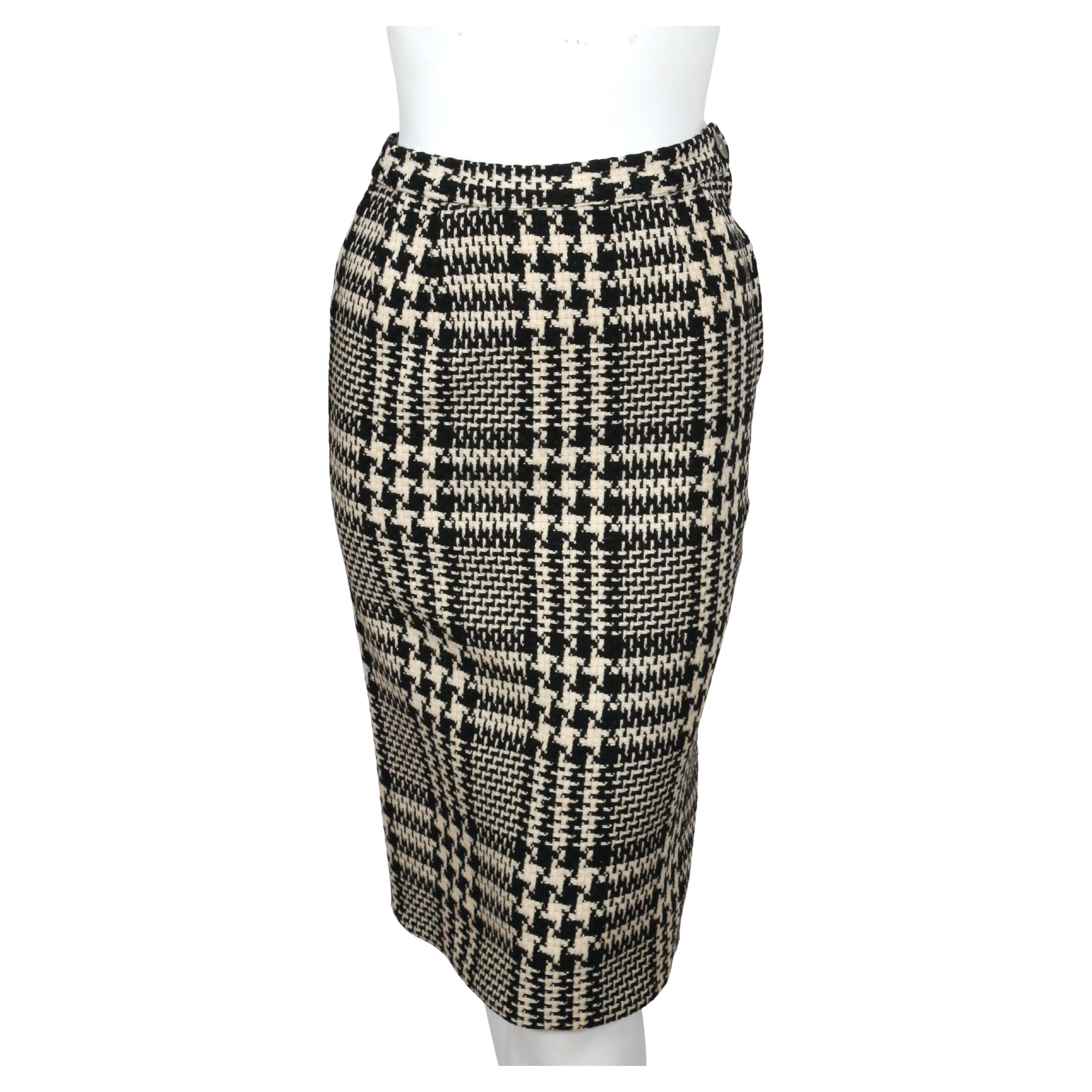 1960's JOSEPH MAGNIN wool houndstooth swing coat with neck tie & skirt For Sale 1