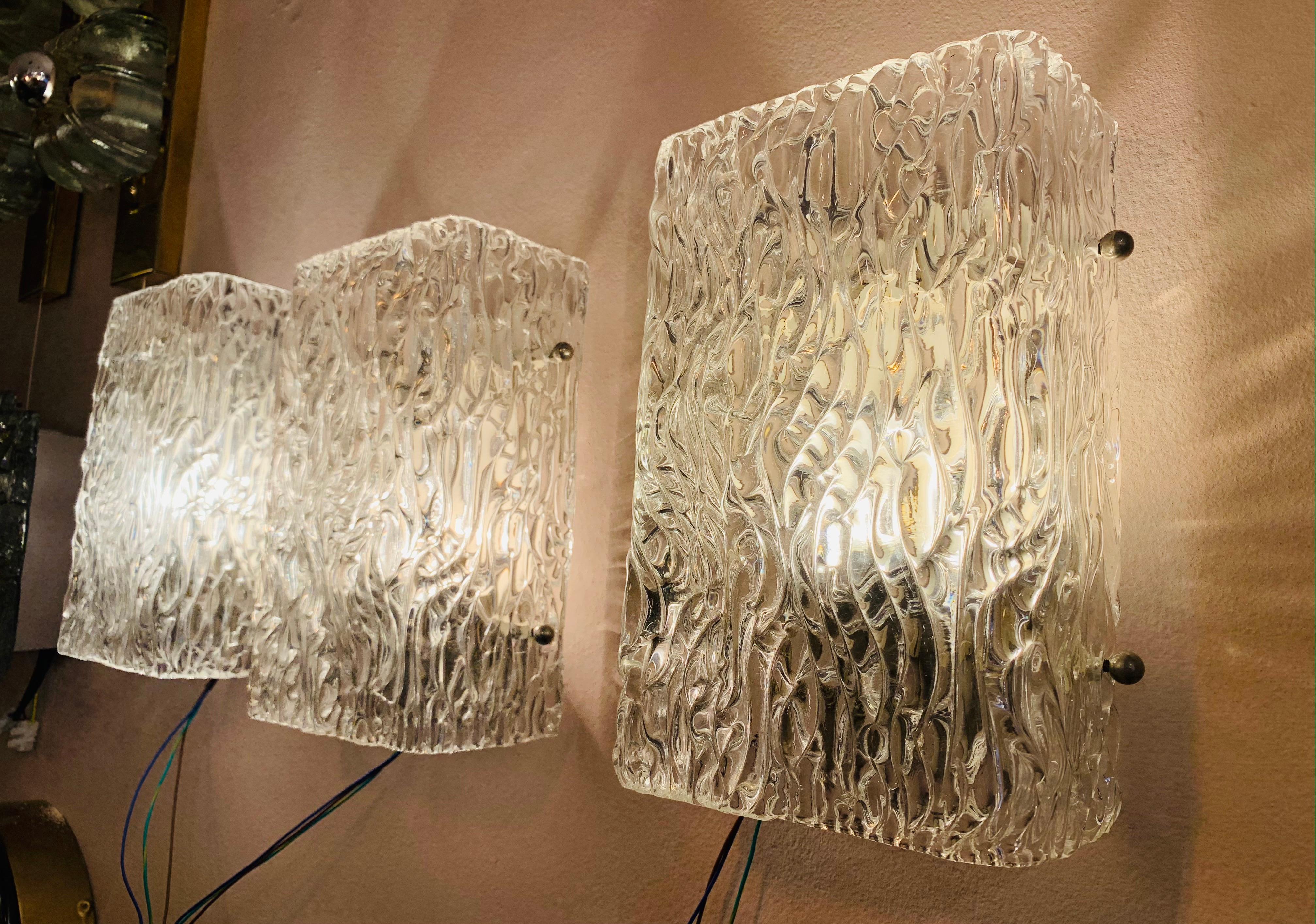 1960s J.T. Kalmar Sculpted Waved Glass Wall Lights Sconces for Kalmar Lighting In Good Condition In London, GB