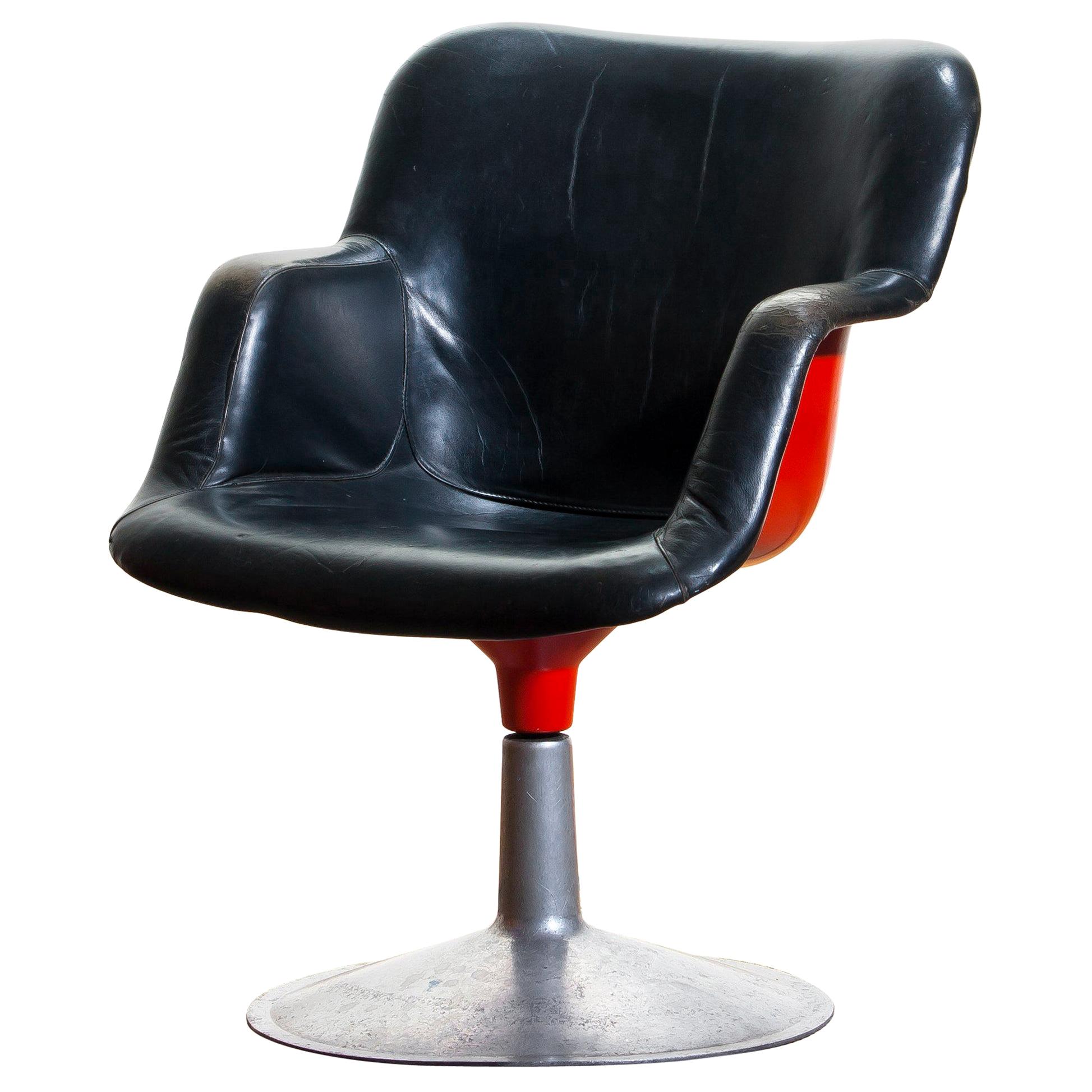 1960s "Junior" Swivel Chair in Metal or Black Leather or Red by Yrj�ö Kukkapuro