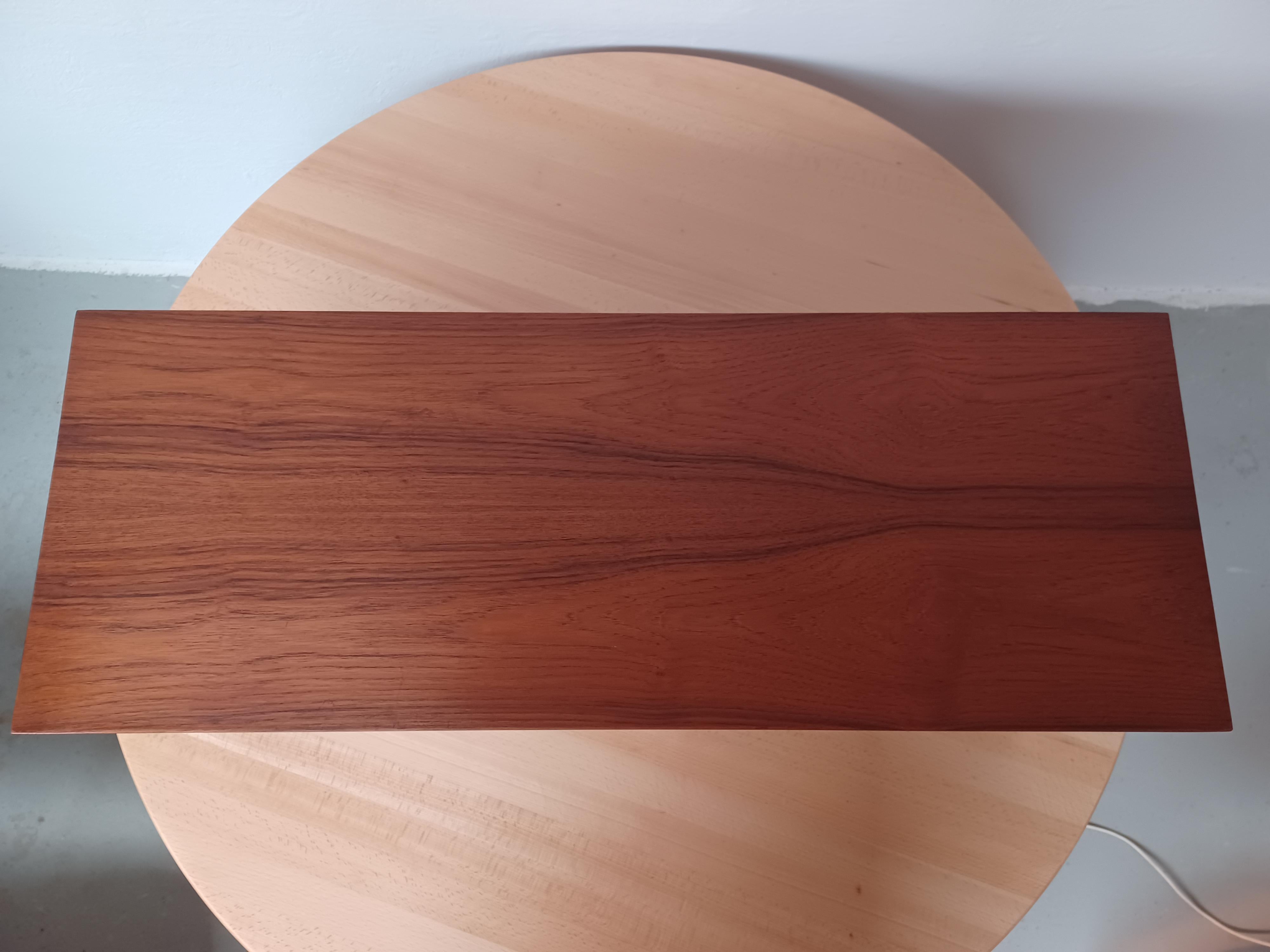 Scandinave moderne Meuble de rangement mural Kai Kristiansen en teck par Feldballe Mobelfabrik, années 1960 en vente