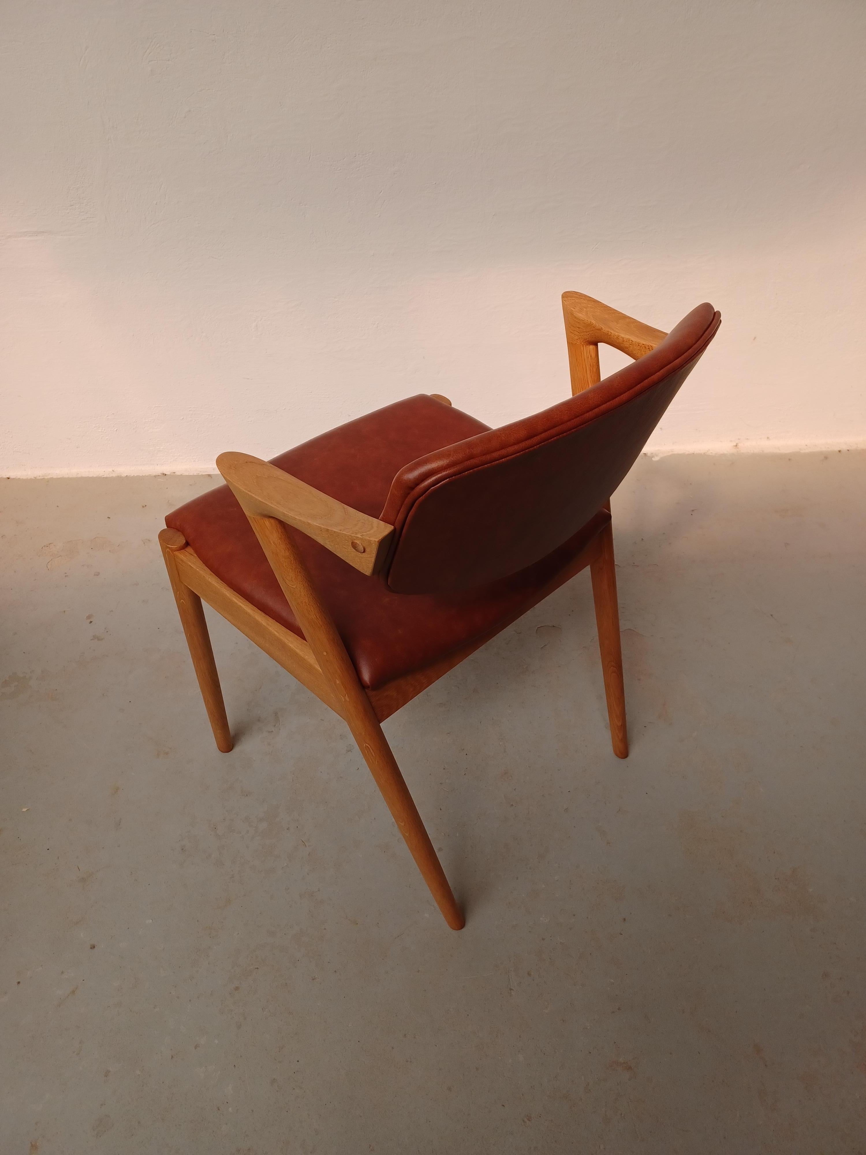 Danois Chaises de salle à manger en Oak personnalisables de Kai Kristiansen des années 1960 en excellent état en vente