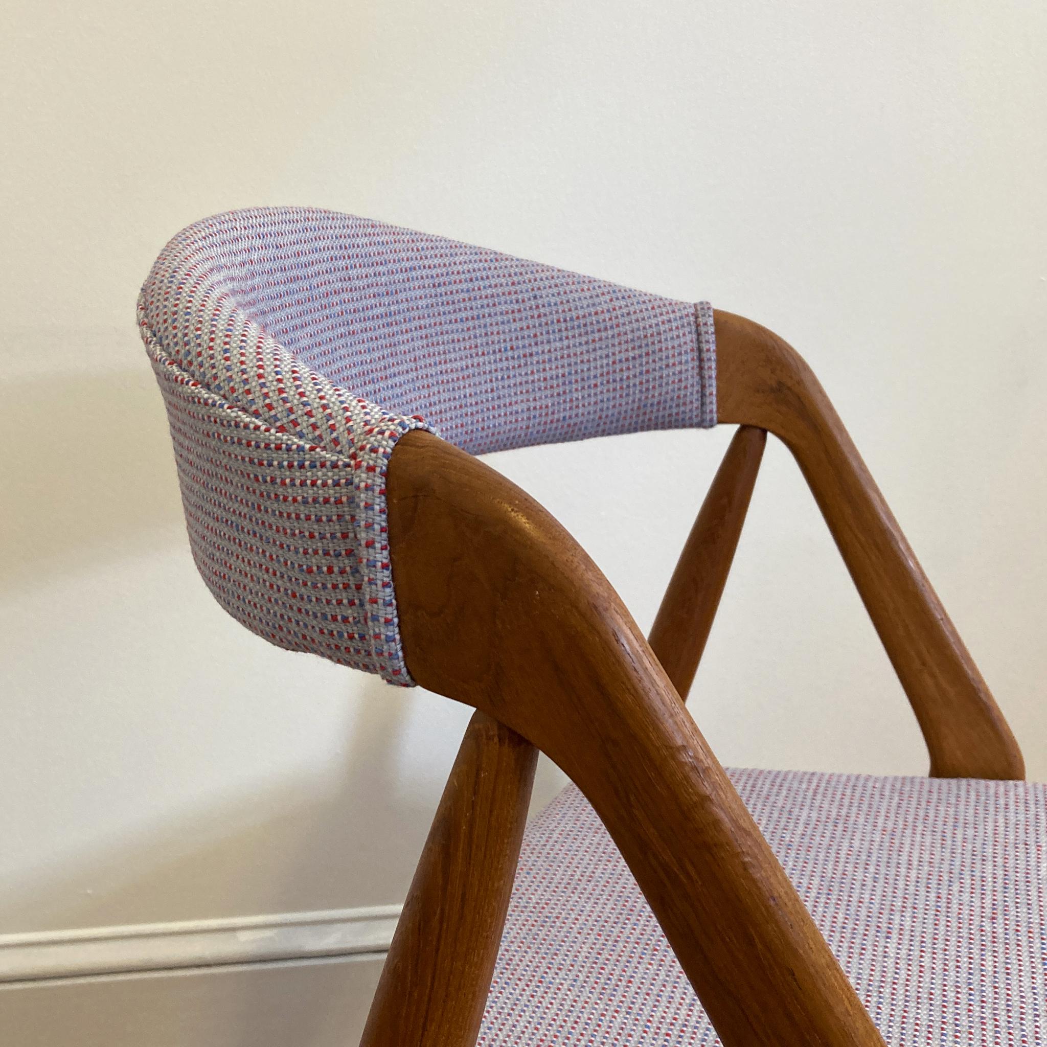 1960's Kai Kristiansen Model 31 Danish Lilac Tweed Chair Reupholstered 4