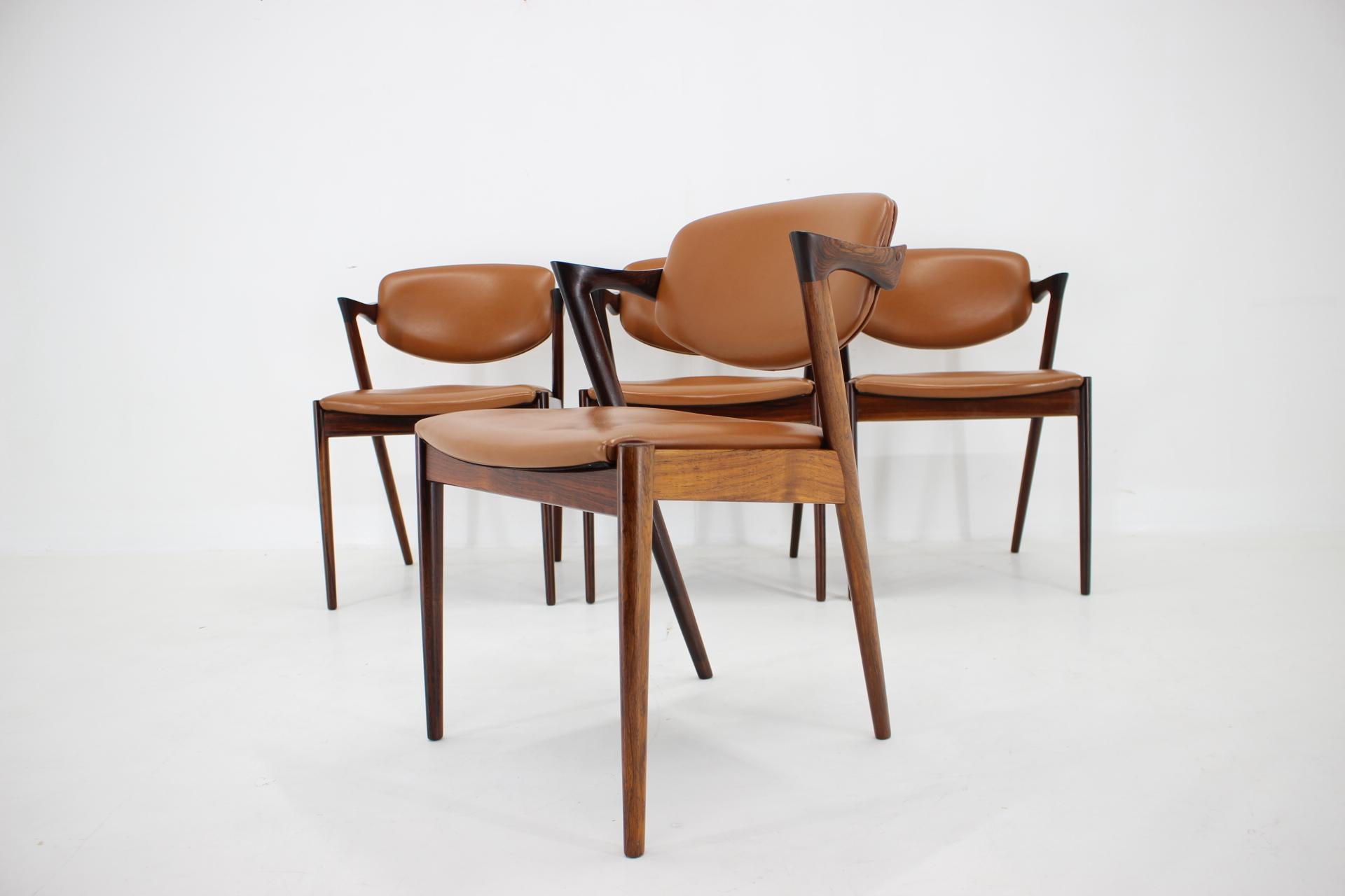 1960s Kai Kristiansen Model 42 Dining Chairs in Palisander, set of 4 In Good Condition For Sale In Praha, CZ