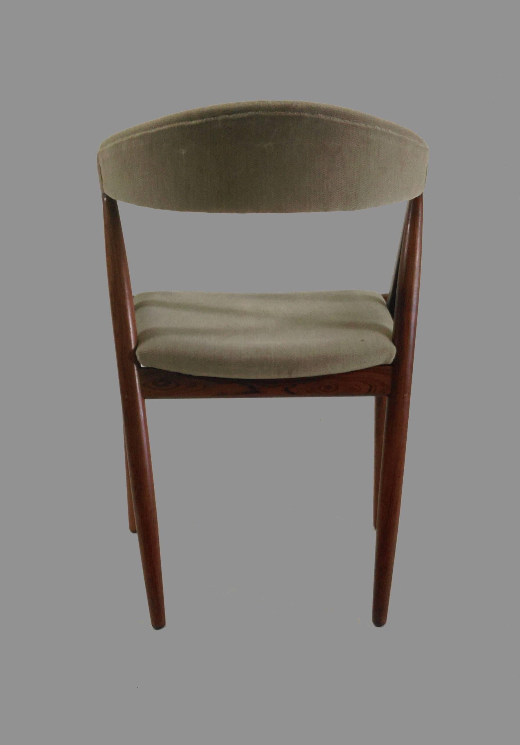 1960s Kai Kristiansen Twelve Rosewood Dining Chairs - Choice of Upholstery In Good Condition In Knebel, DK