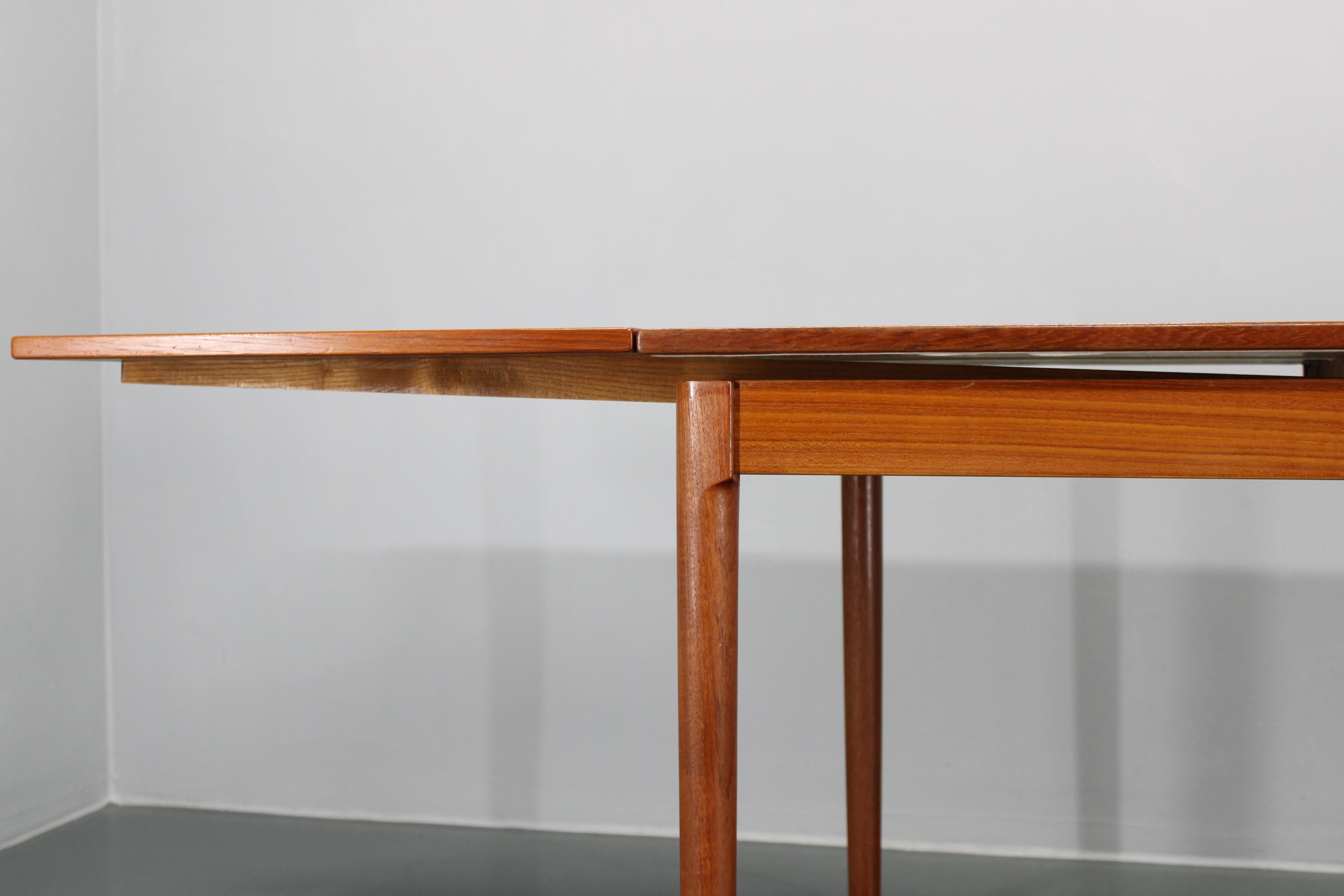 1960s Kai Winding Large Teak Extendable Dining Table Model 16, Denmark For Sale 9