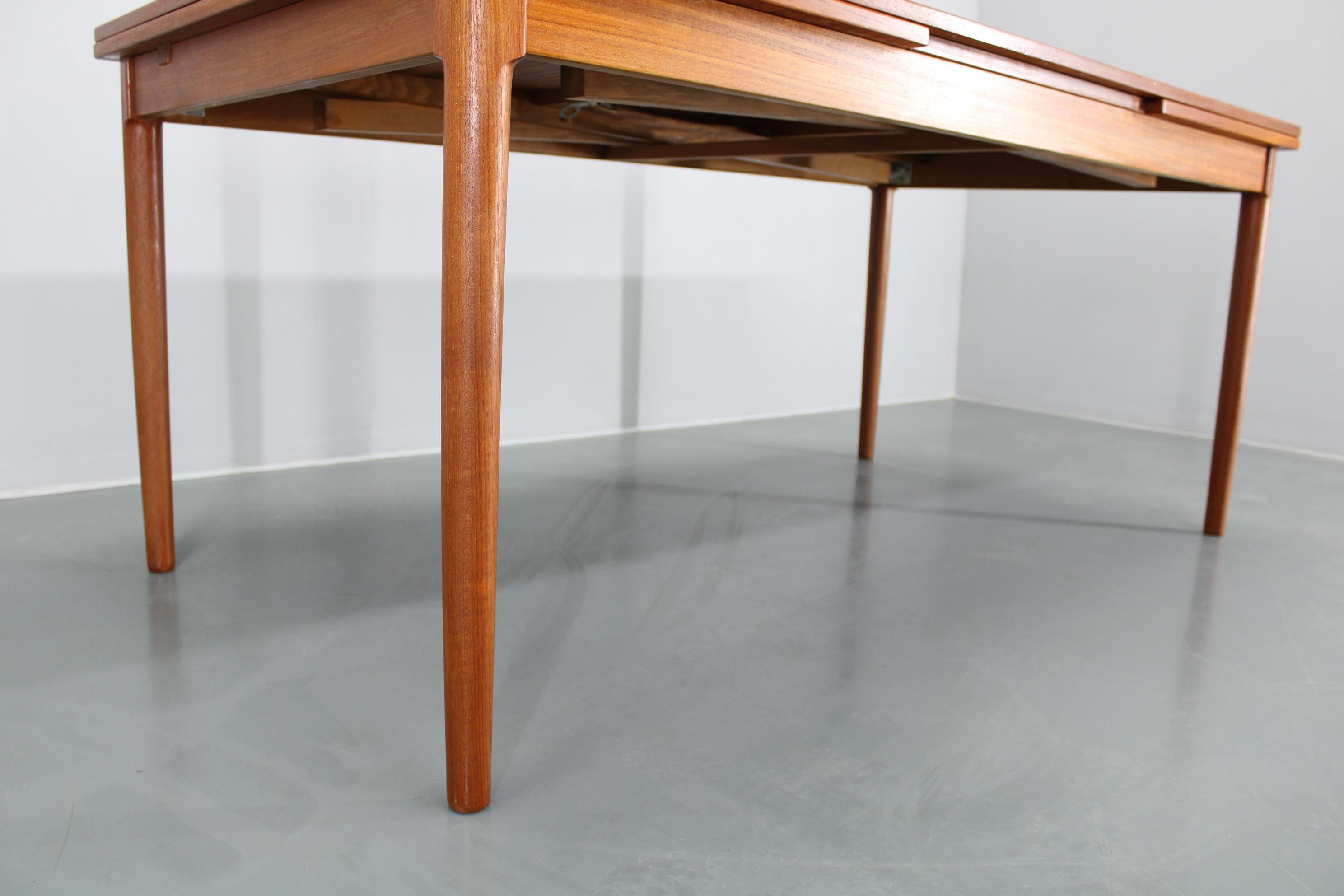 20th Century 1960s Kai Winding Large Teak Extendable Dining Table Model 16, Denmark For Sale