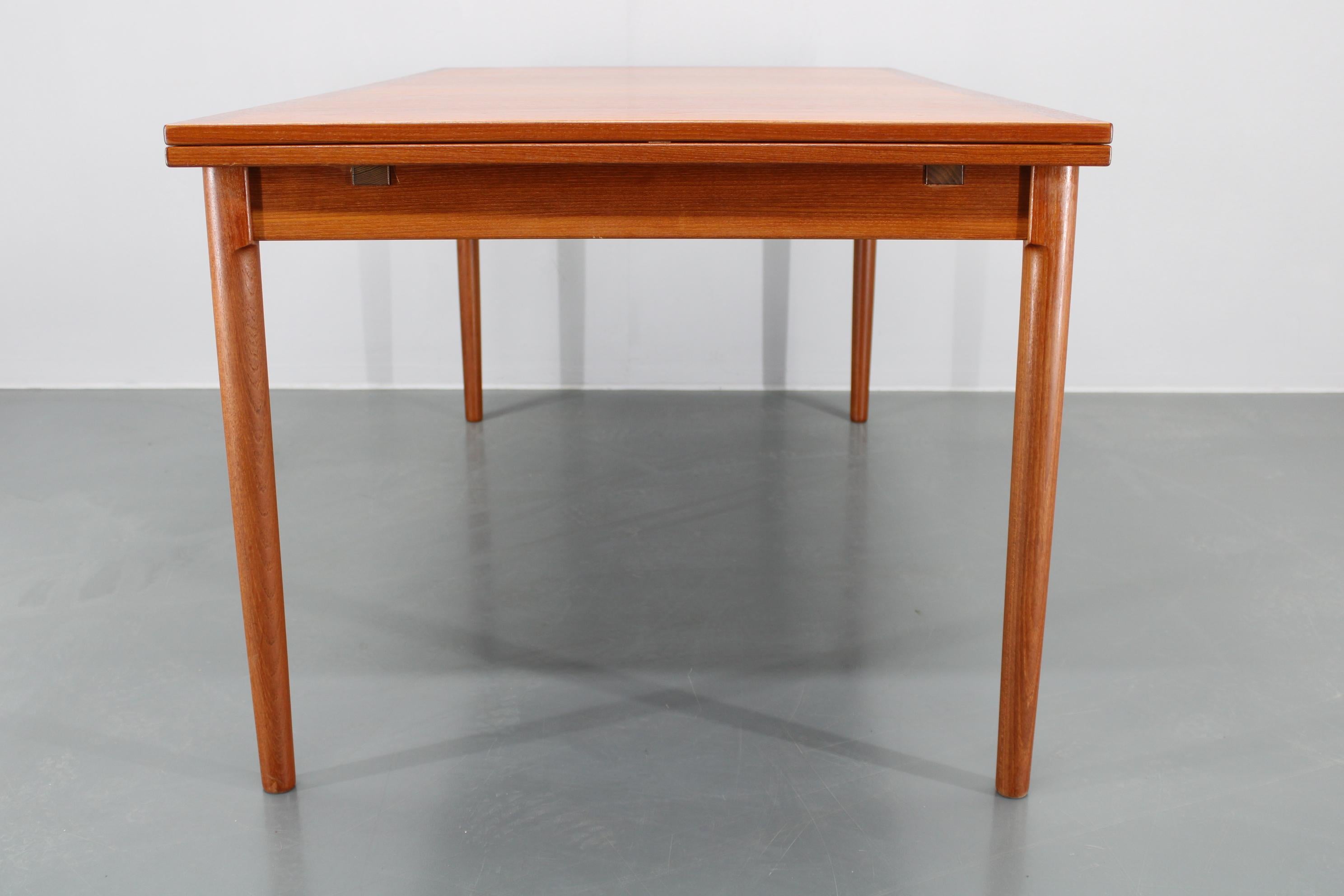 1960s Kai Winding Large Teak Extendable Dining Table Model 16, Denmark For Sale 2